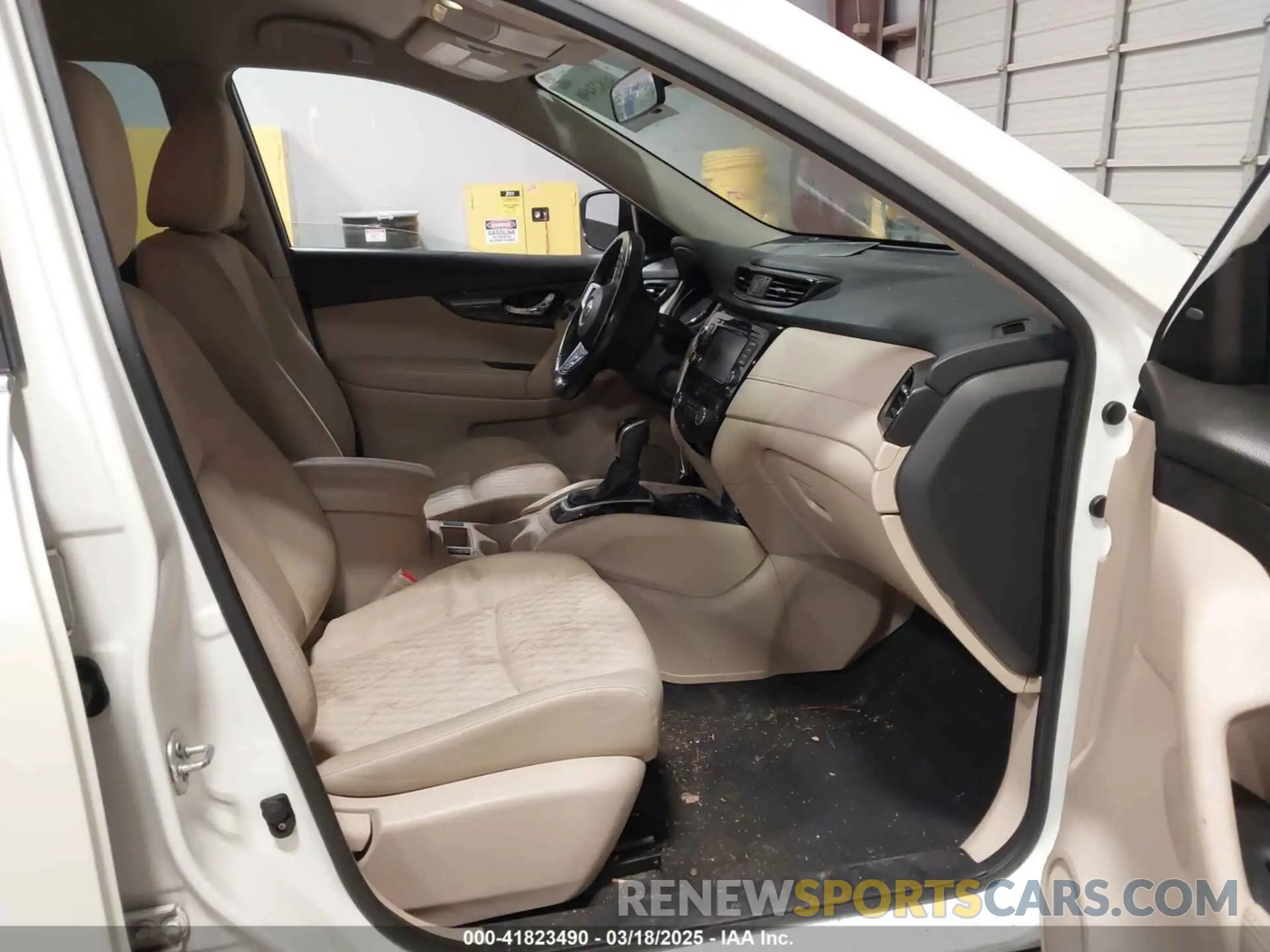 5 Photograph of a damaged car JN8AT2MT8LW005075 NISSAN ROGUE 2020
