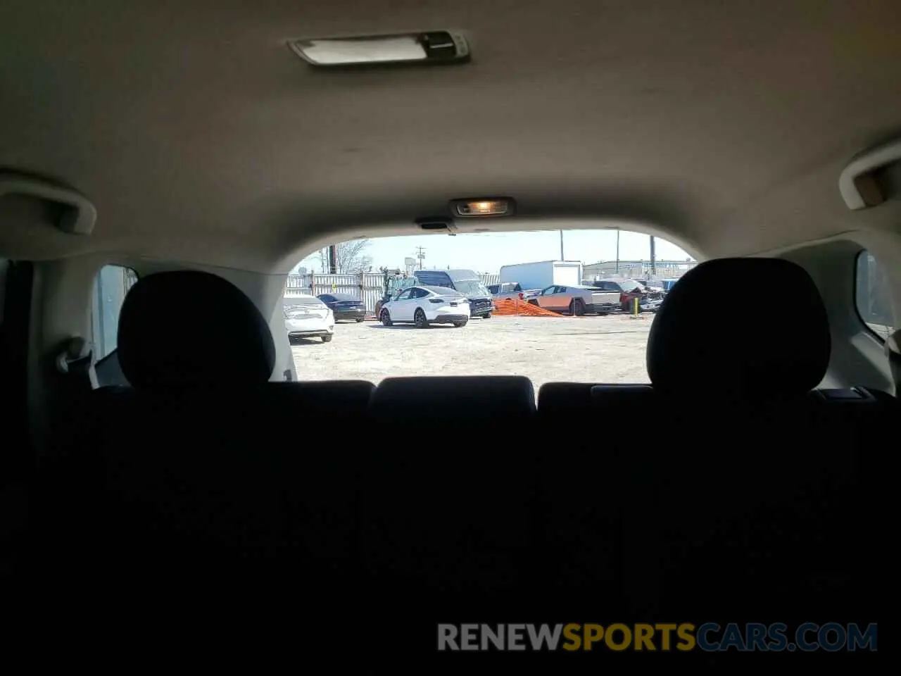 10 Photograph of a damaged car JN8AT2MT8LW039324 NISSAN ROGUE 2020