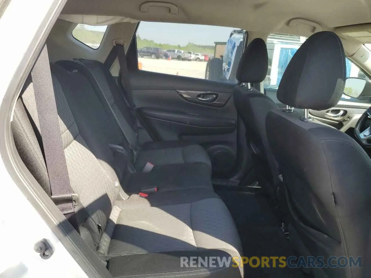 11 Photograph of a damaged car JN8AT2MT9LW007076 NISSAN ROGUE 2020