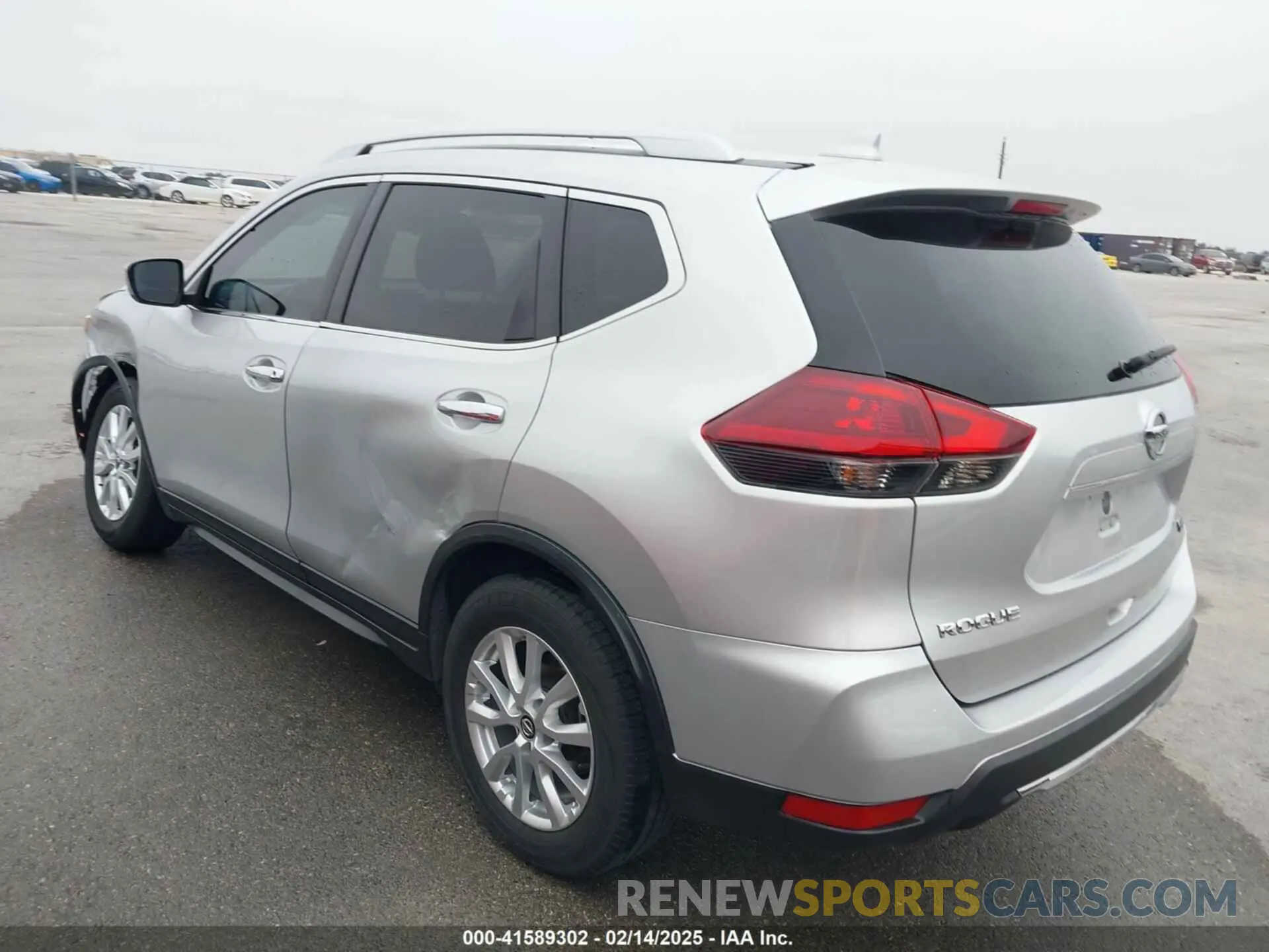 3 Photograph of a damaged car JN8AT2MT9LW032799 NISSAN ROGUE 2020