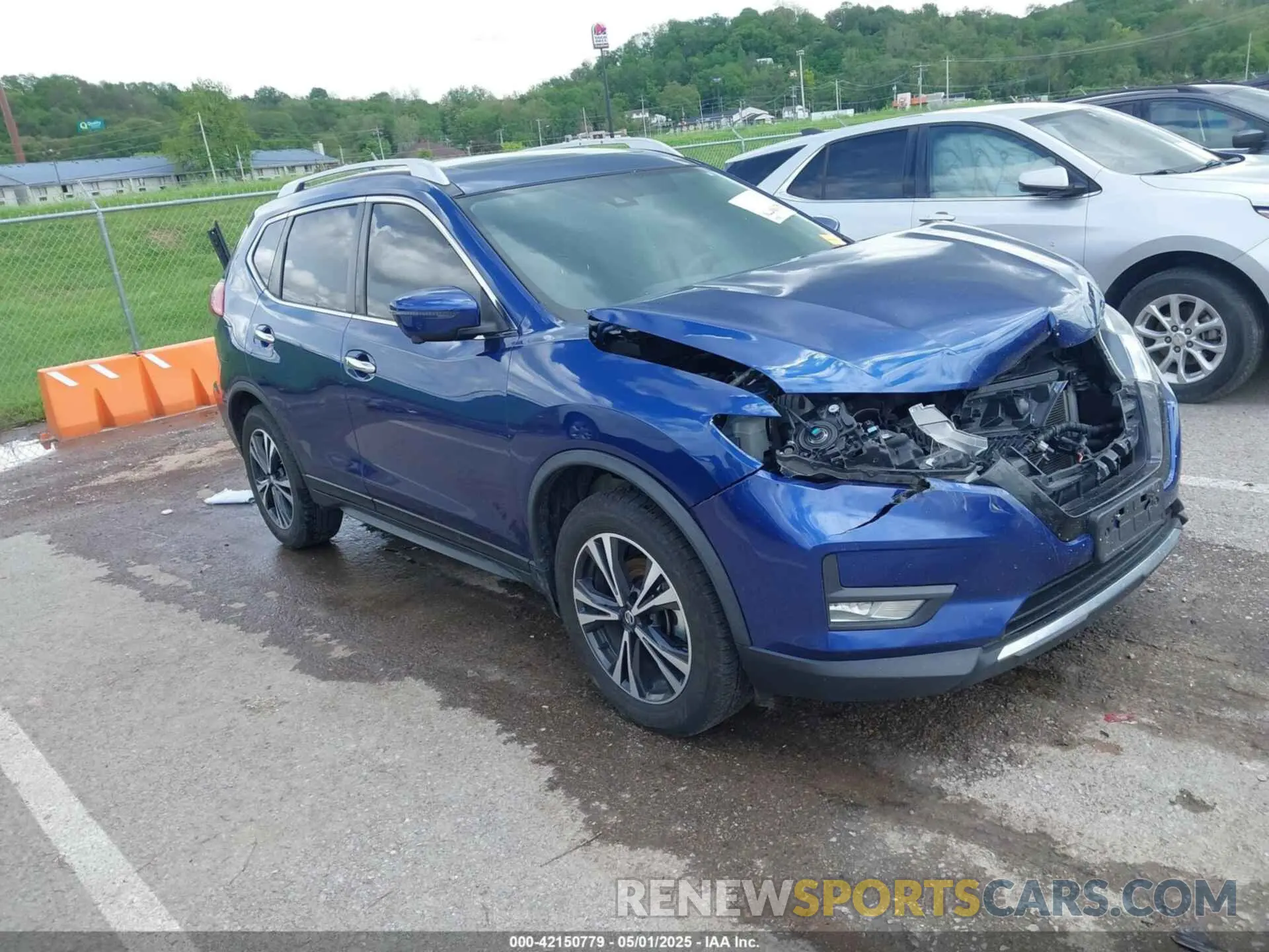 1 Photograph of a damaged car JN8AT2MT9LW041311 NISSAN ROGUE 2020