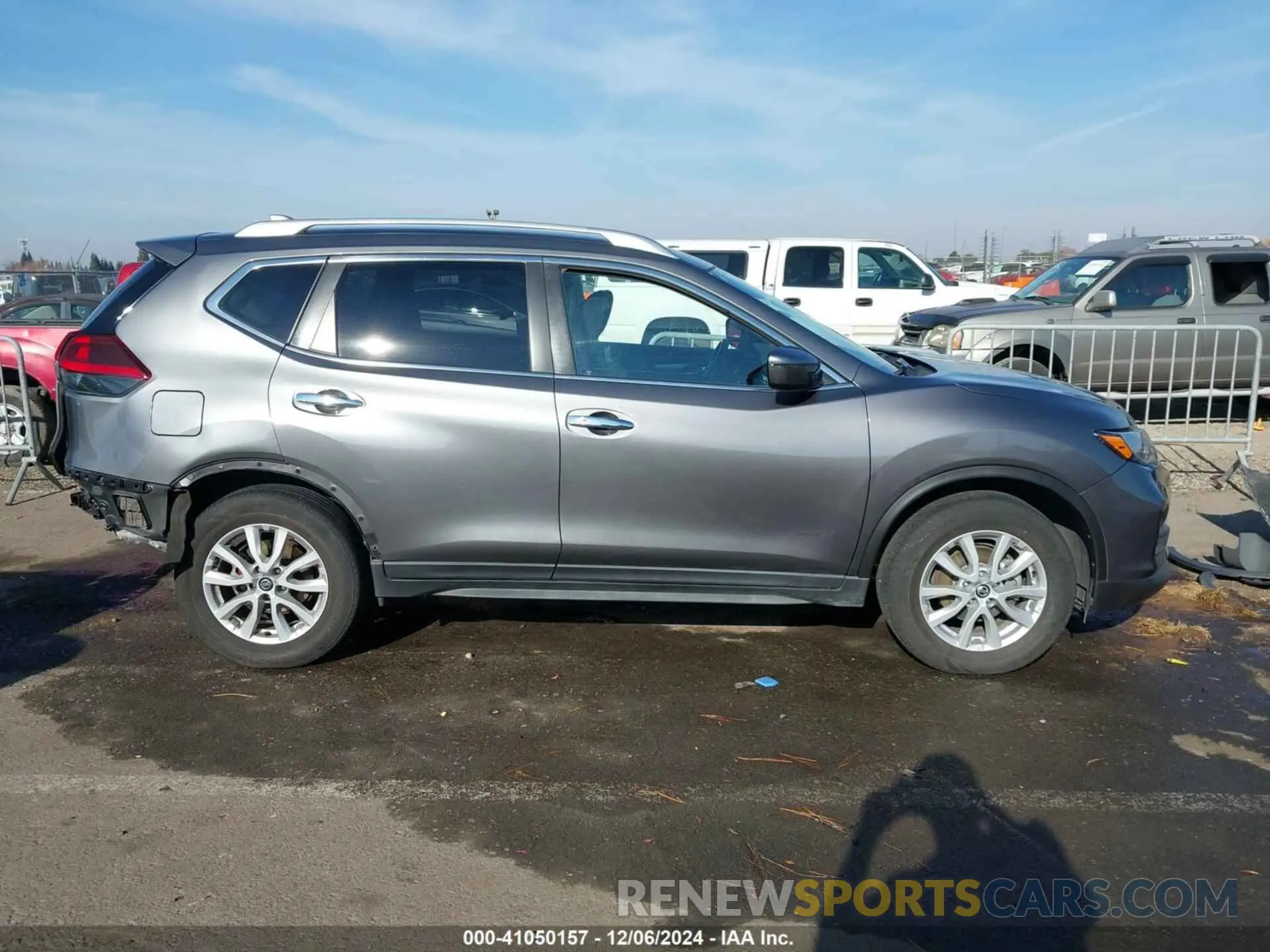 14 Фотография поврежденного автомобиля JN8AT2MTXLW001772 NISSAN ROGUE 2020