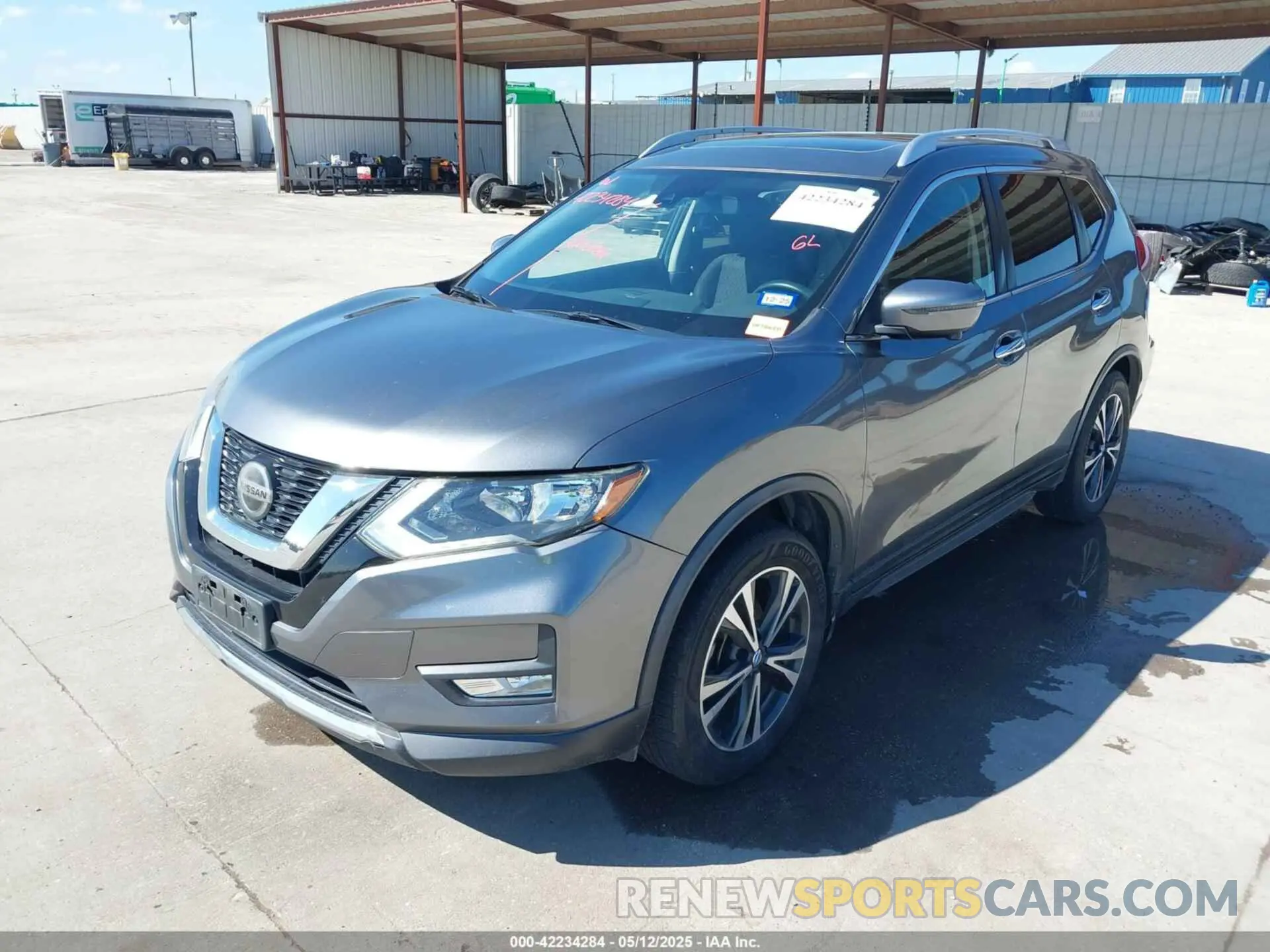 2 Photograph of a damaged car JN8AT2MTXLW004588 NISSAN ROGUE 2020