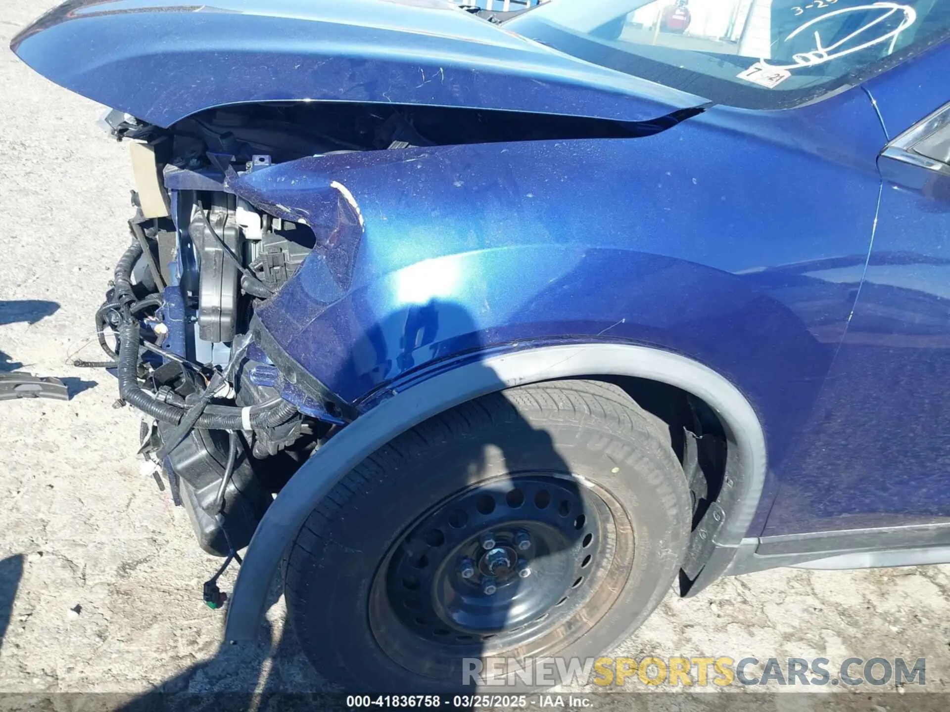 19 Photograph of a damaged car JN8AT2MTXLW006616 NISSAN ROGUE 2020