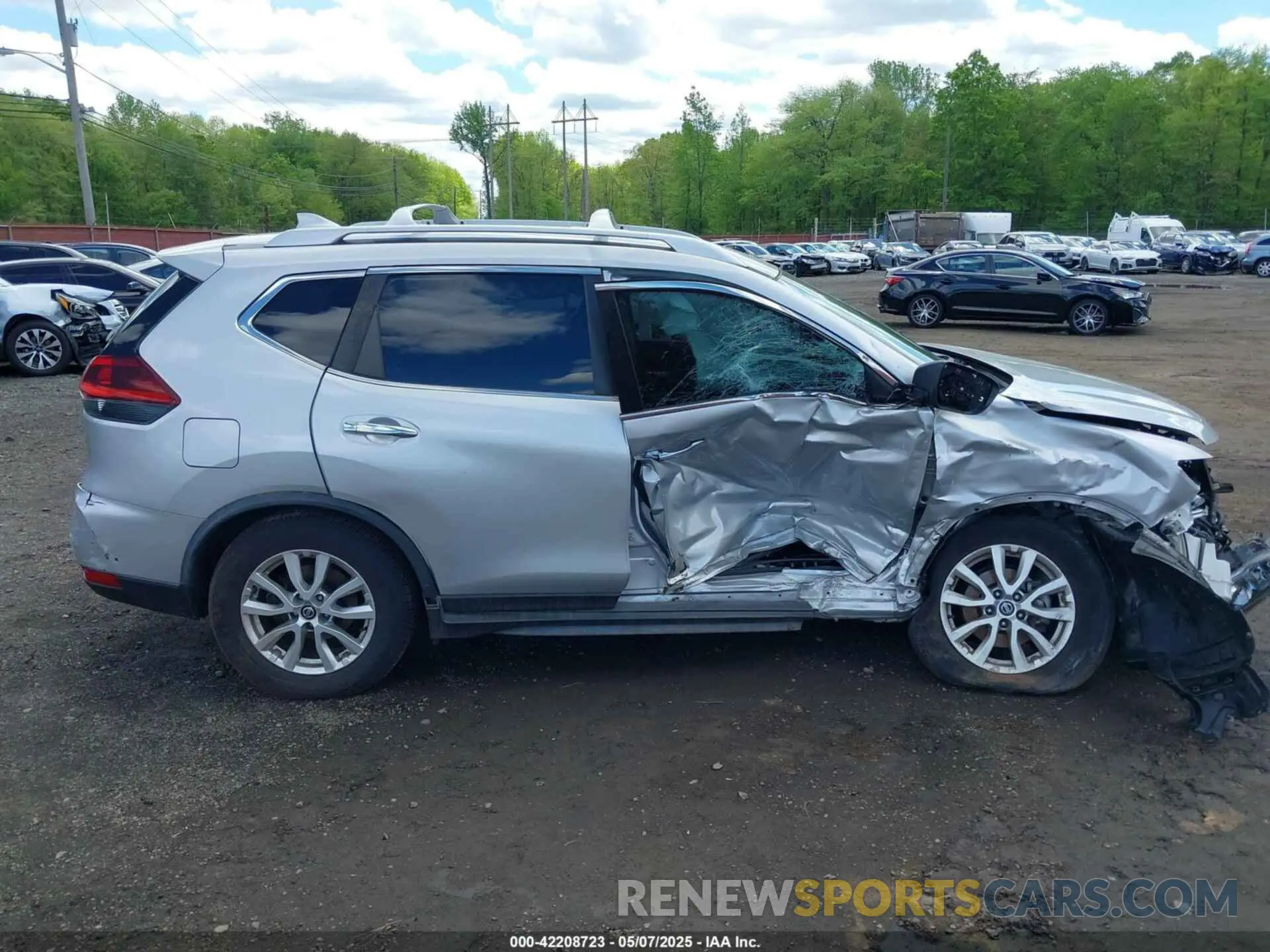 13 Фотография поврежденного автомобиля JN8AT2MTXLW010147 NISSAN ROGUE 2020