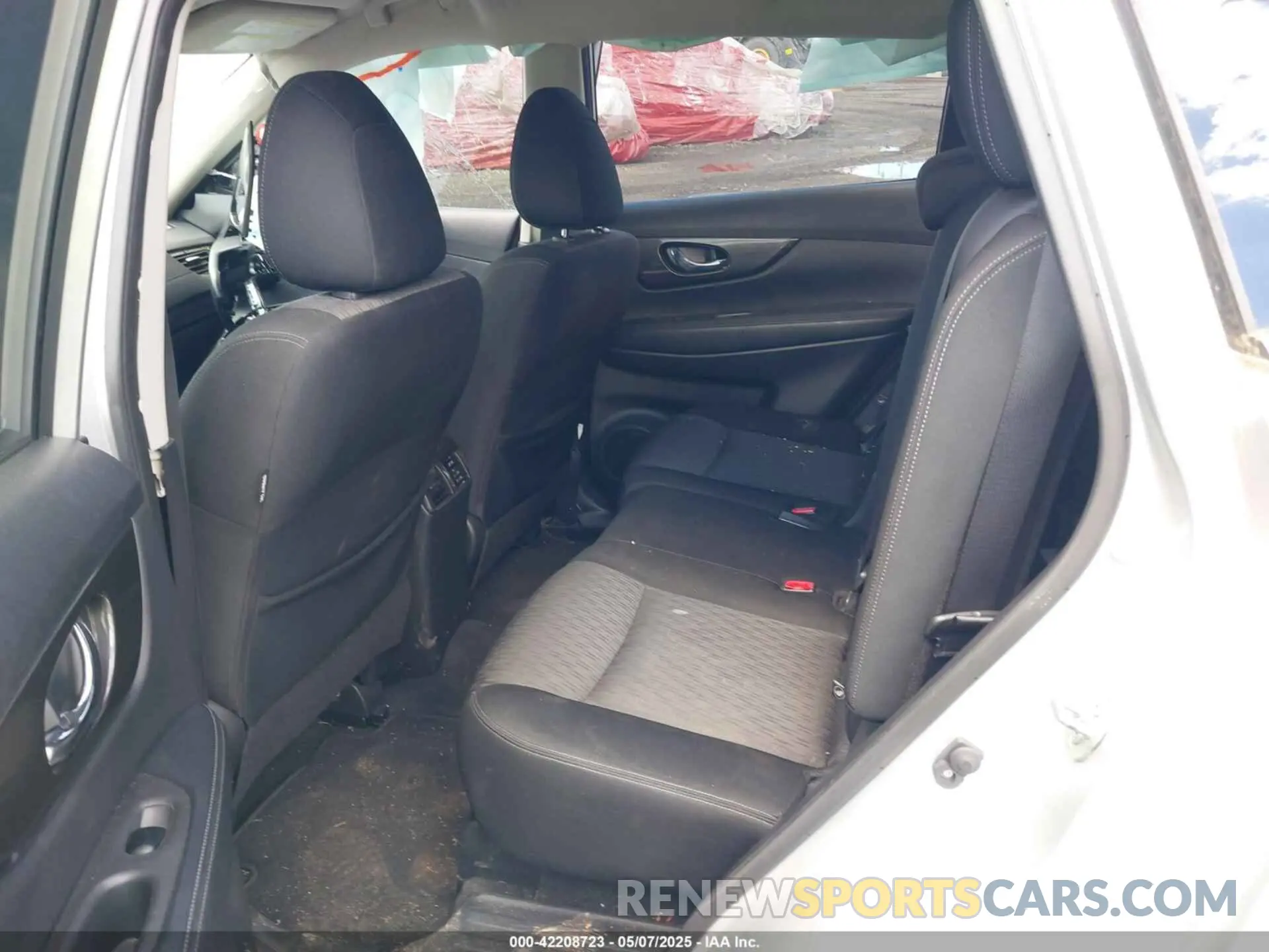 8 Фотография поврежденного автомобиля JN8AT2MTXLW010147 NISSAN ROGUE 2020