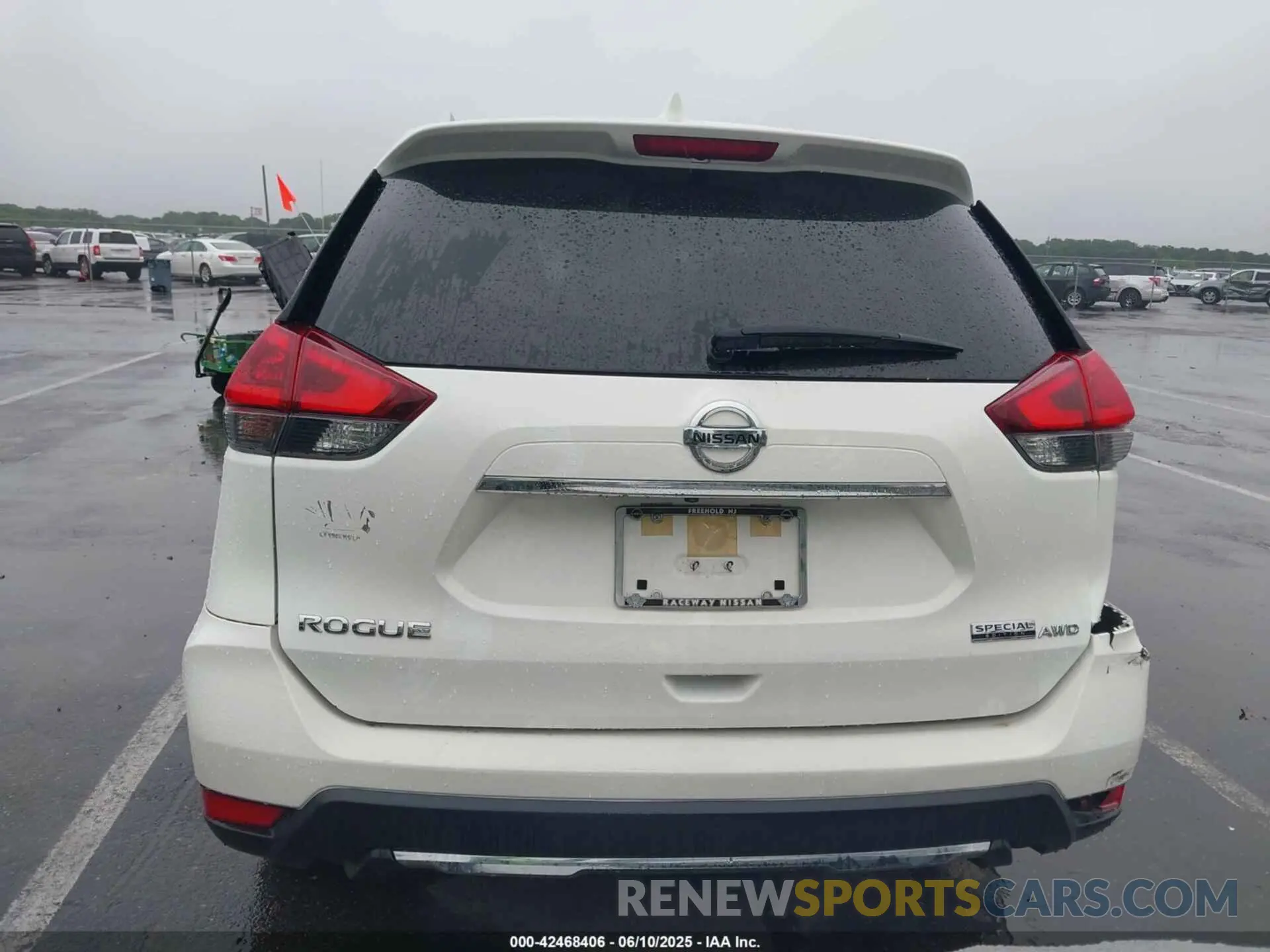 16 Photograph of a damaged car JN8AT2MV0LW108752 NISSAN ROGUE 2020