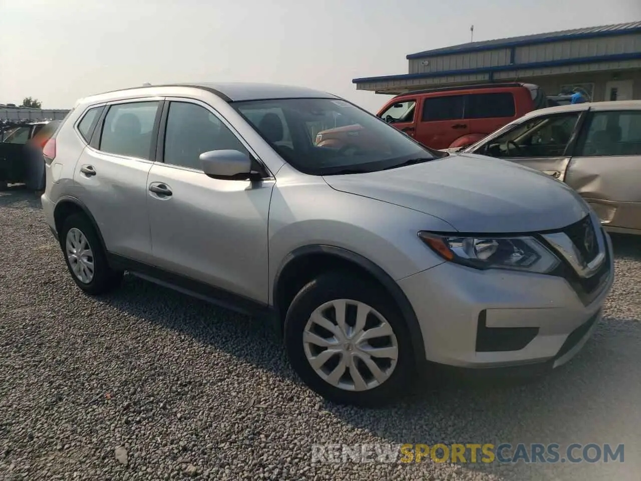 4 Photograph of a damaged car JN8AT2MV0LW124076 NISSAN ROGUE 2020