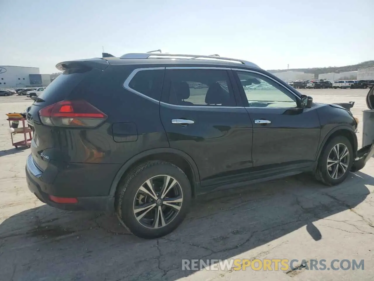 3 Фотография поврежденного автомобиля JN8AT2MV1LW108095 NISSAN ROGUE 2020