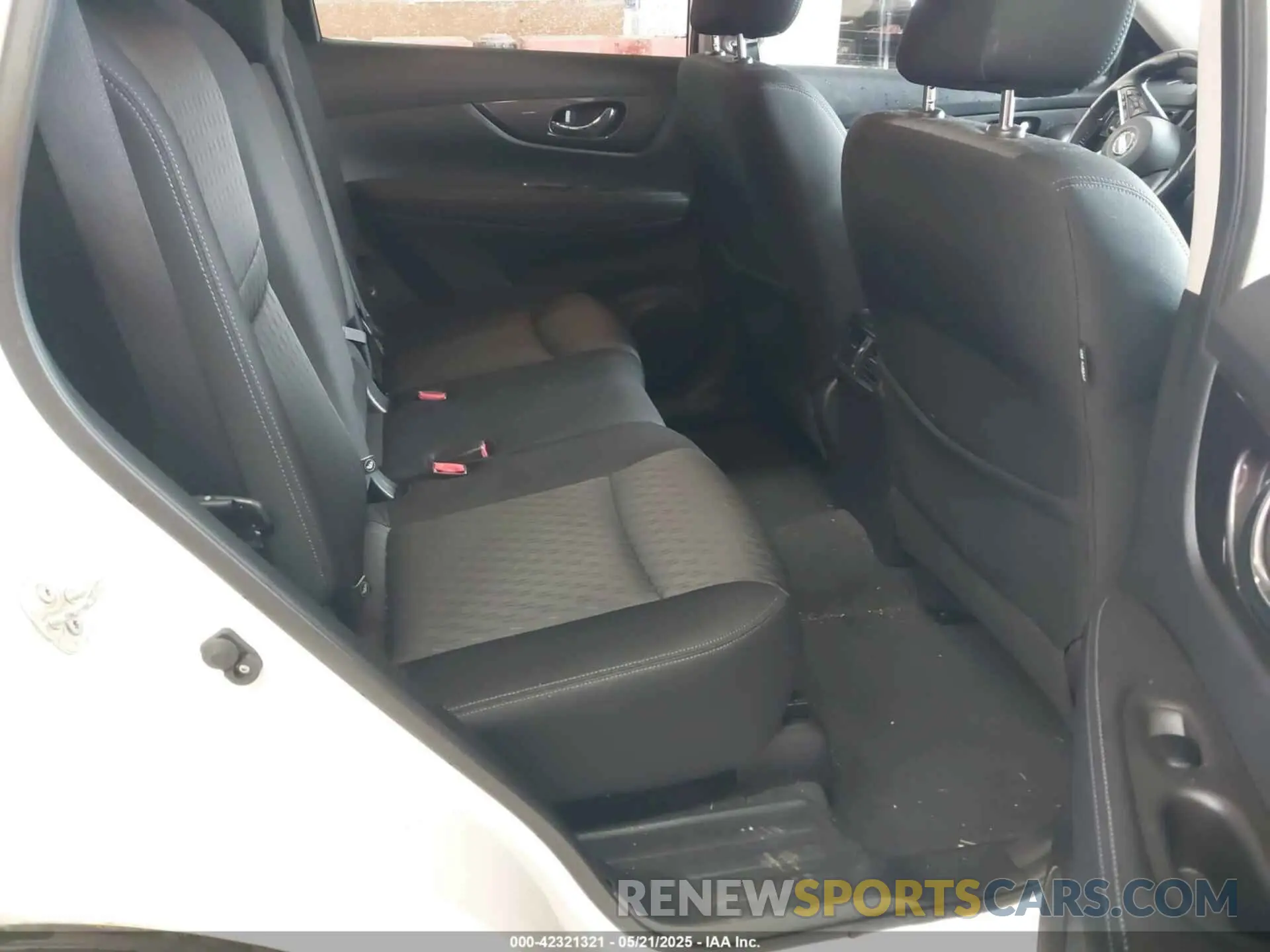 8 Фотография поврежденного автомобиля JN8AT2MV1LW112583 NISSAN ROGUE 2020