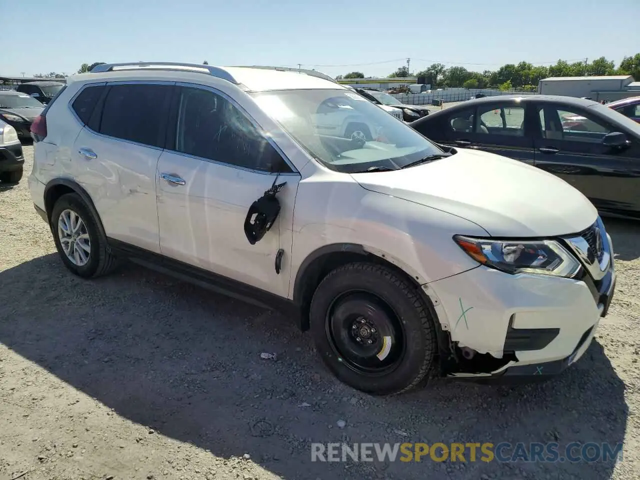 4 Photograph of a damaged car JN8AT2MV1LW114513 NISSAN ROGUE 2020