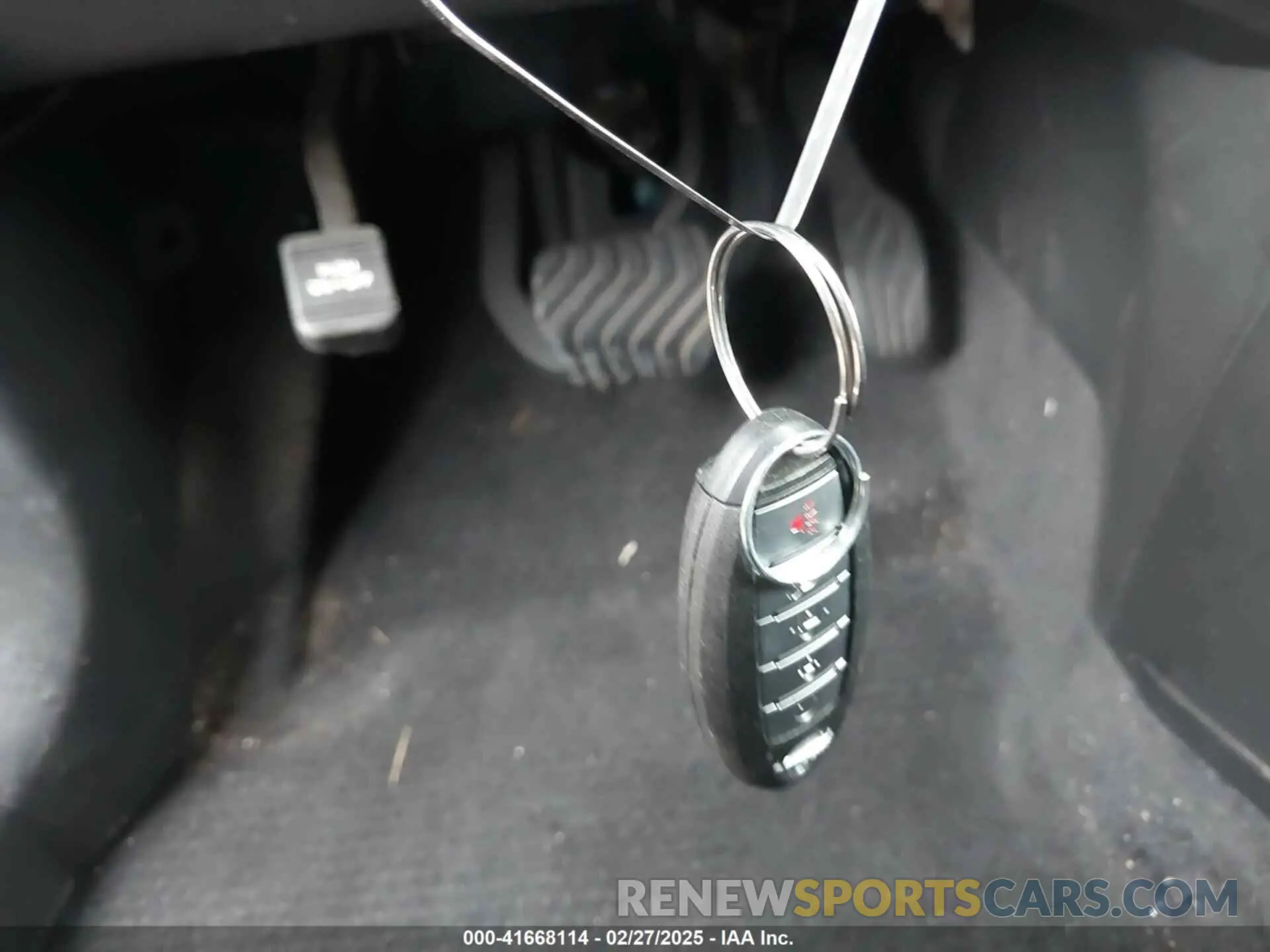 11 Photograph of a damaged car JN8AT2MV1LW118836 NISSAN ROGUE 2020