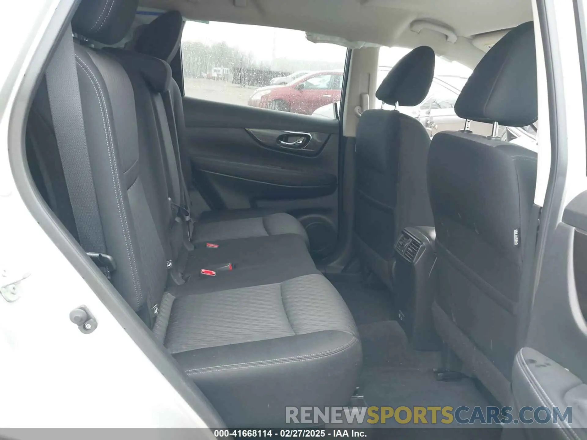 8 Photograph of a damaged car JN8AT2MV1LW118836 NISSAN ROGUE 2020