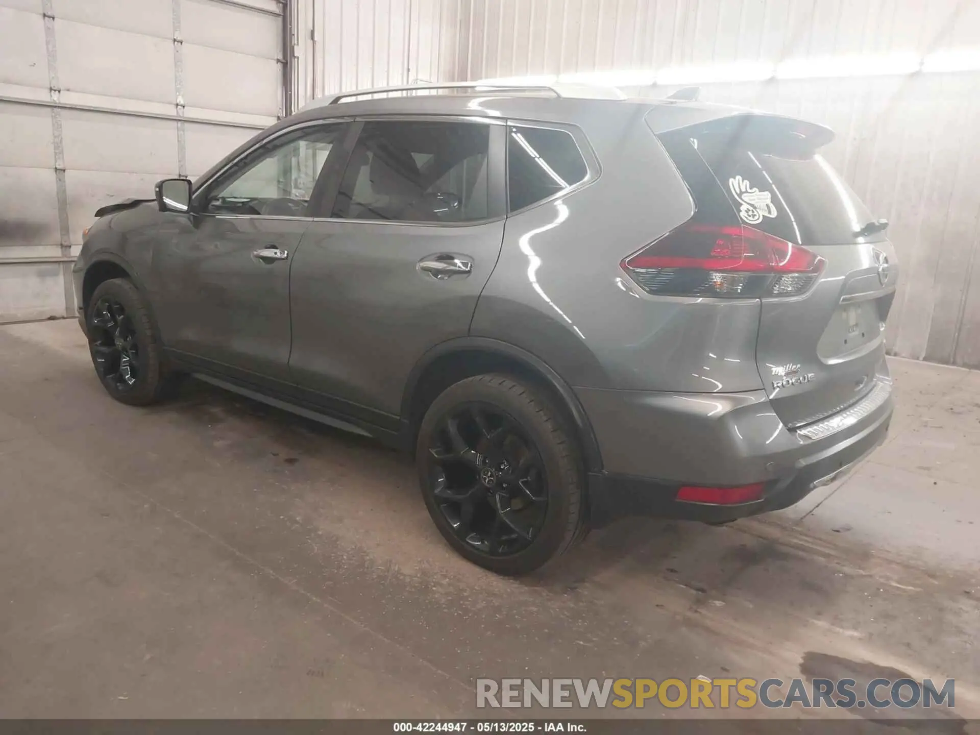 3 Photograph of a damaged car JN8AT2MV2LW118893 NISSAN ROGUE 2020