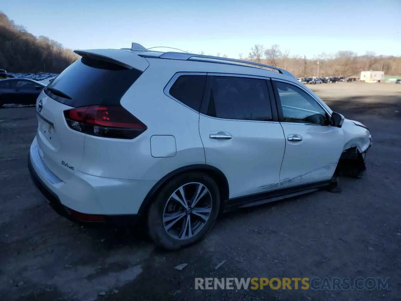 3 Photograph of a damaged car JN8AT2MV2LW136097 NISSAN ROGUE 2020