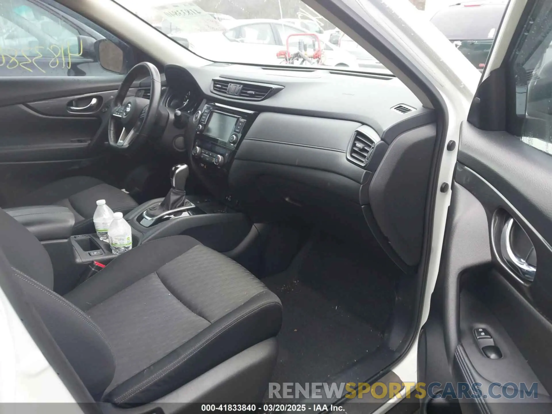 5 Photograph of a damaged car JN8AT2MV3LW106297 NISSAN ROGUE 2020