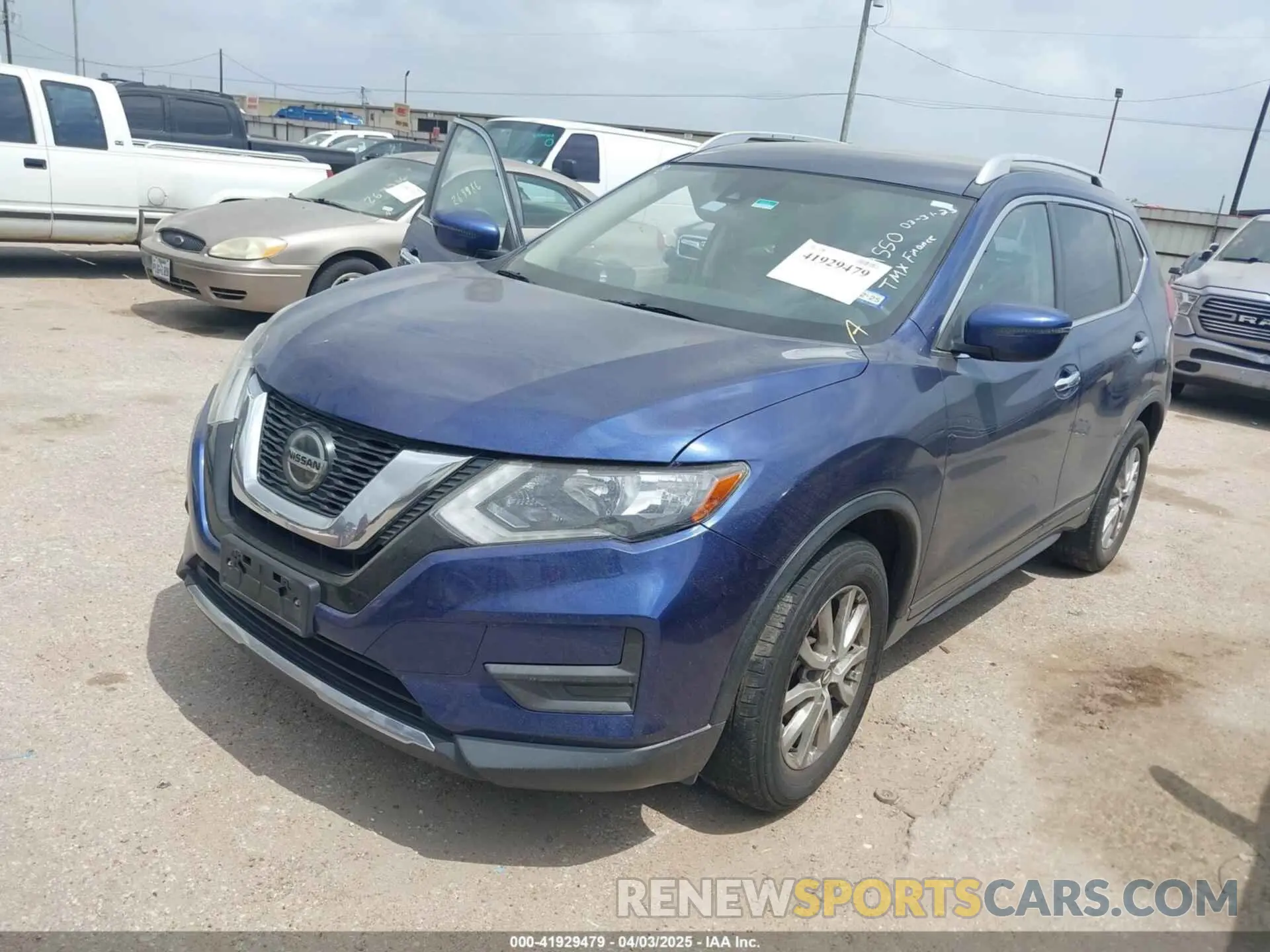 2 Photograph of a damaged car JN8AT2MV4LW109550 NISSAN ROGUE 2020