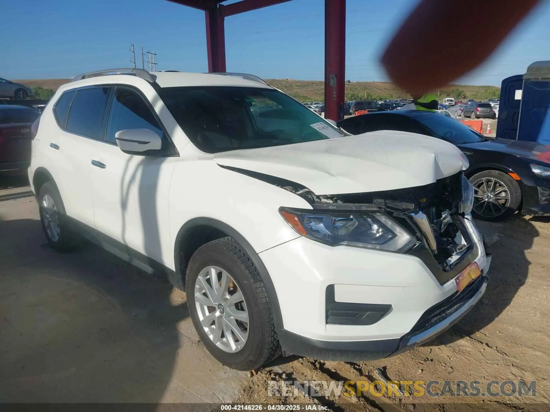 1 Photograph of a damaged car JN8AT2MV4LW112285 NISSAN ROGUE 2020