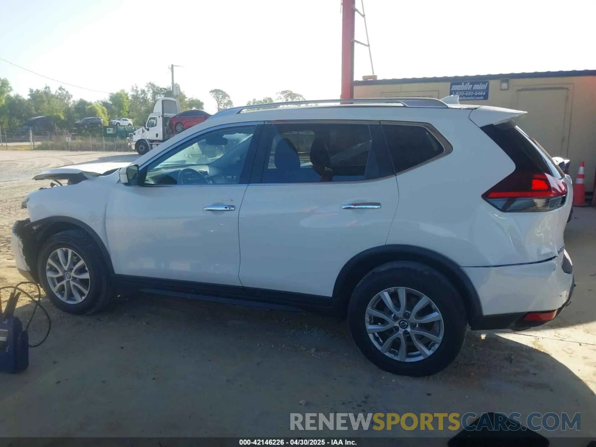14 Photograph of a damaged car JN8AT2MV4LW112285 NISSAN ROGUE 2020