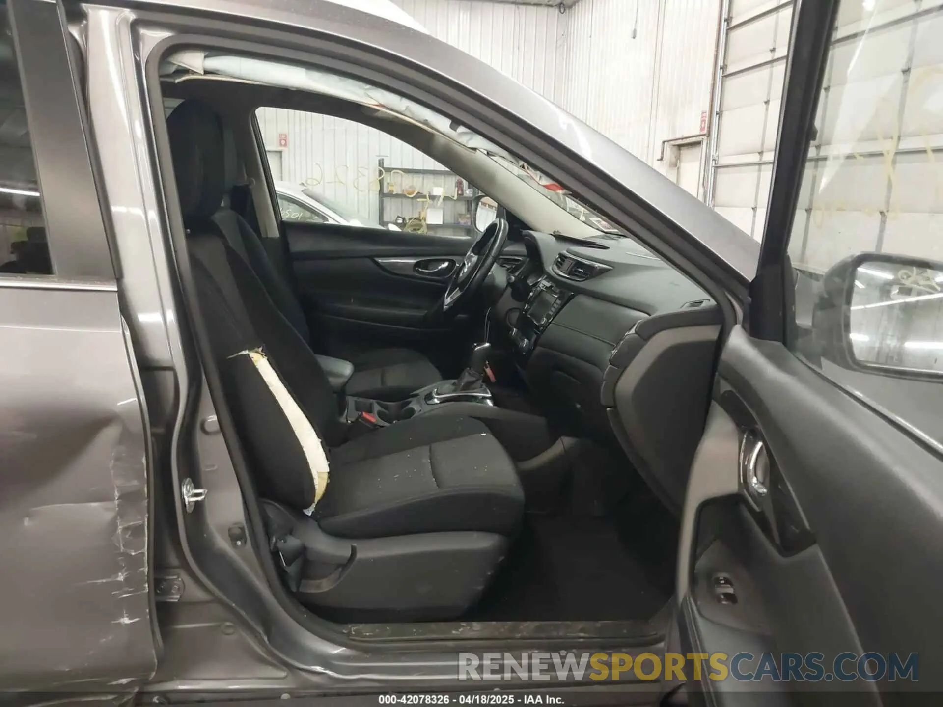 5 Фотография поврежденного автомобиля JN8AT2MV4LW134920 NISSAN ROGUE 2020