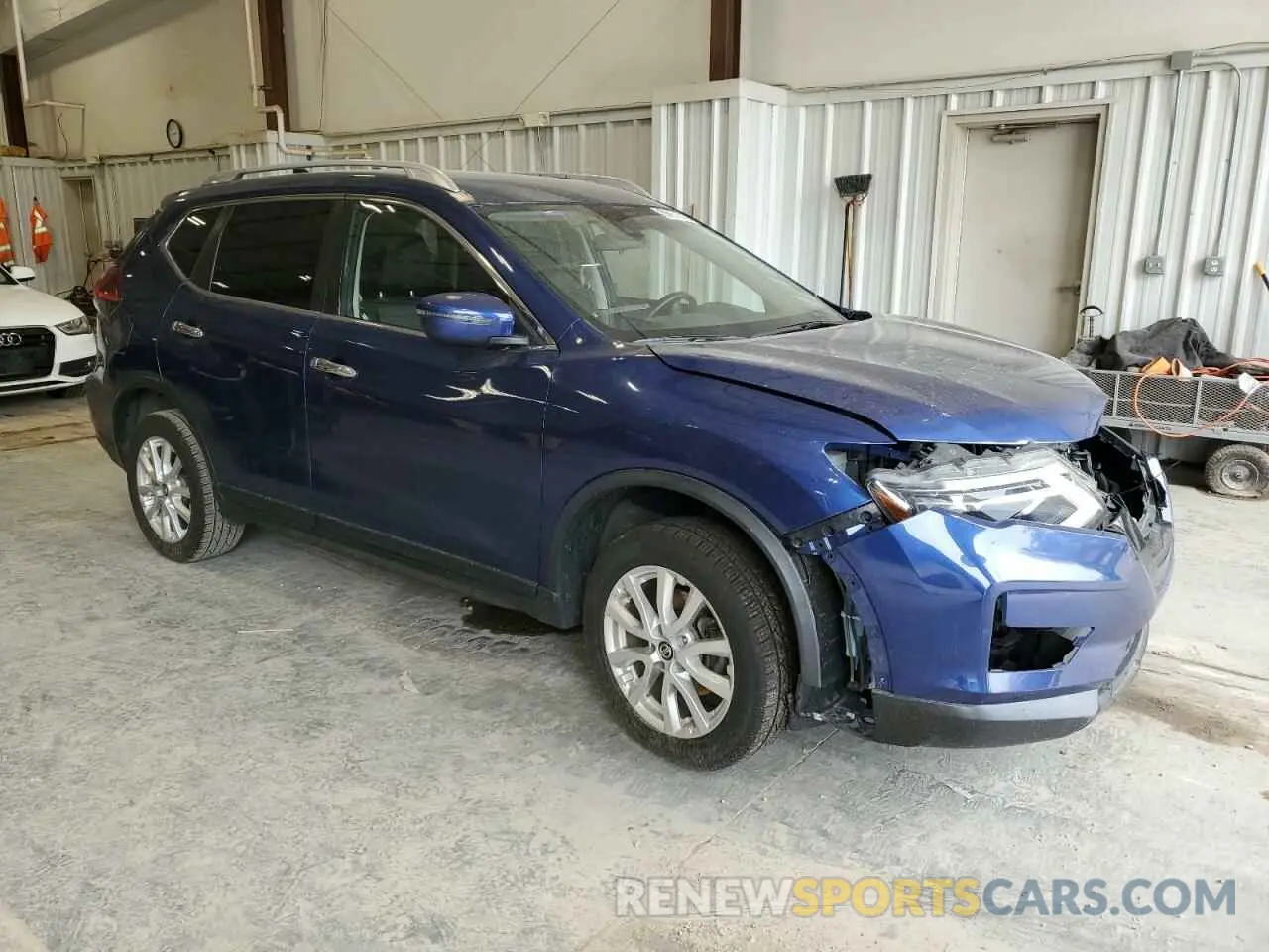 4 Фотография поврежденного автомобиля JN8AT2MV4LW138210 NISSAN ROGUE 2020
