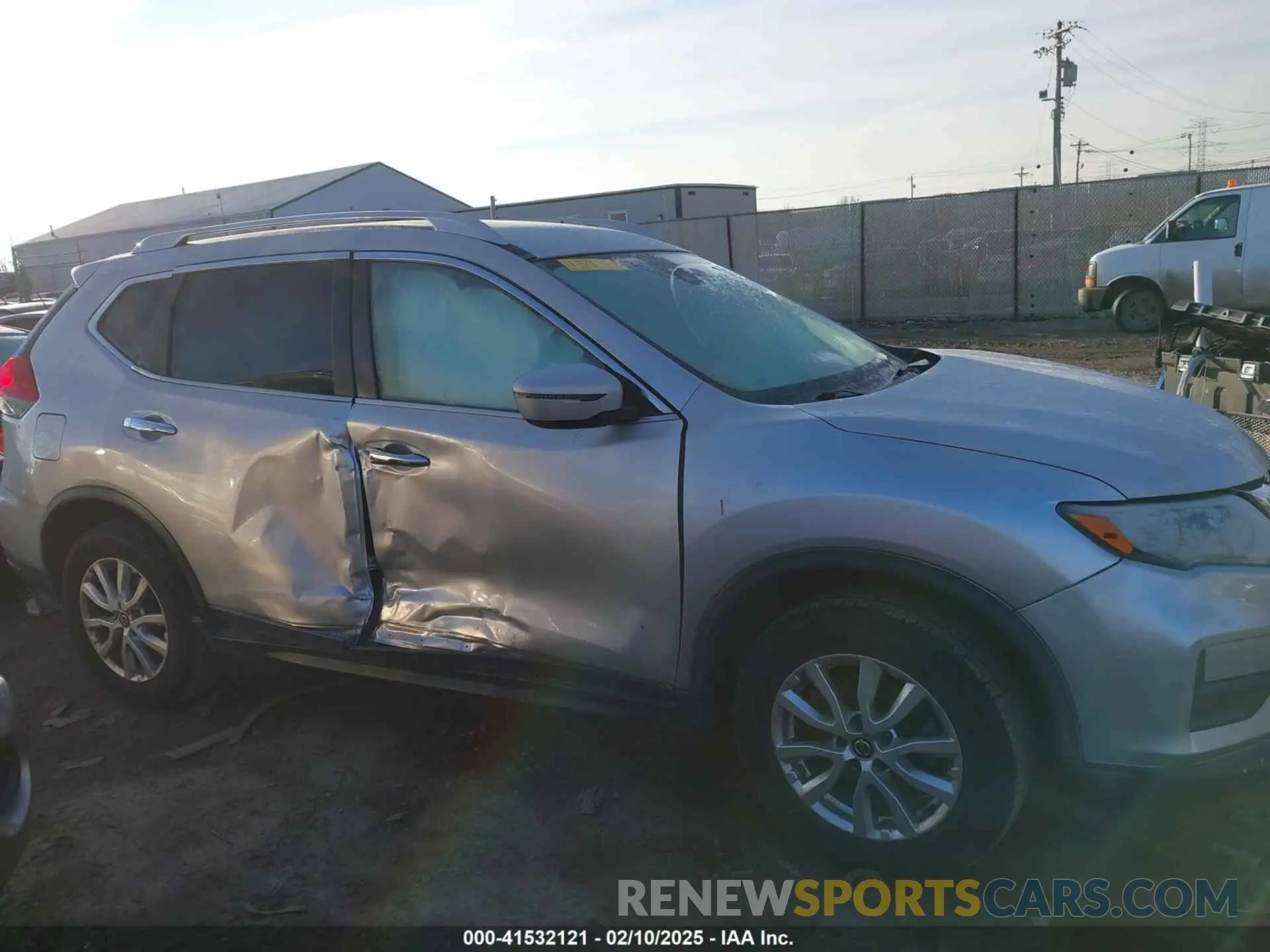 13 Фотография поврежденного автомобиля JN8AT2MV4LW139762 NISSAN ROGUE 2020