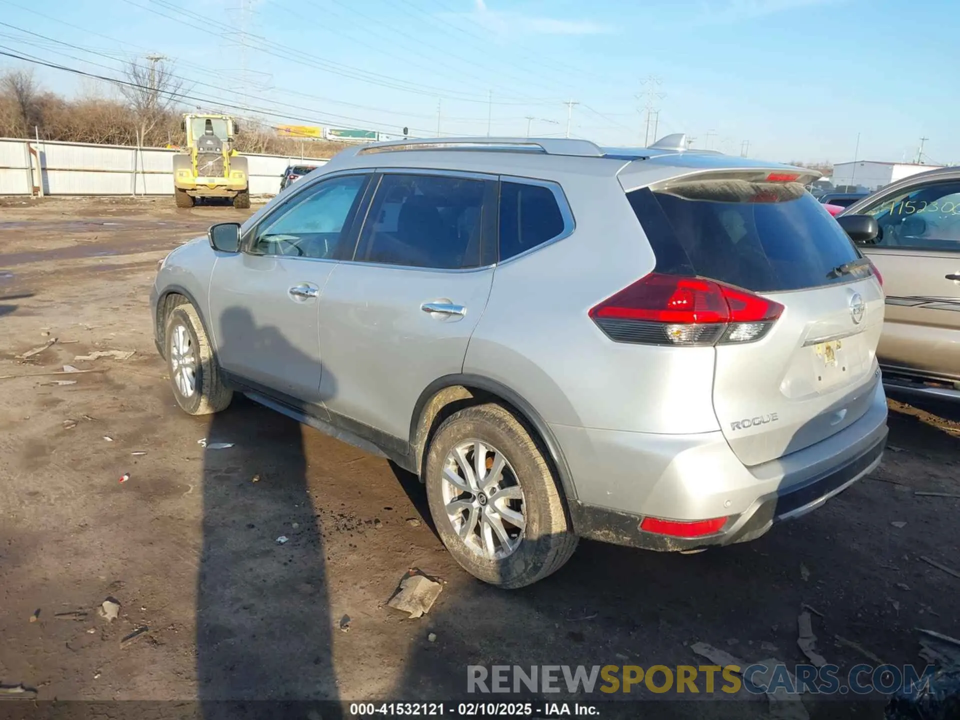 3 Фотография поврежденного автомобиля JN8AT2MV4LW139762 NISSAN ROGUE 2020
