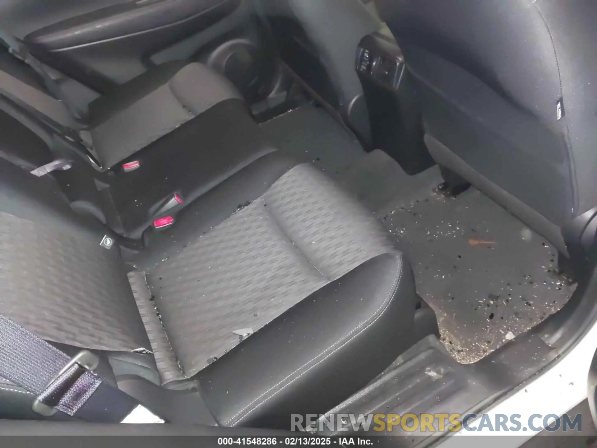 8 Photograph of a damaged car JN8AT2MV5LW124638 NISSAN ROGUE 2020
