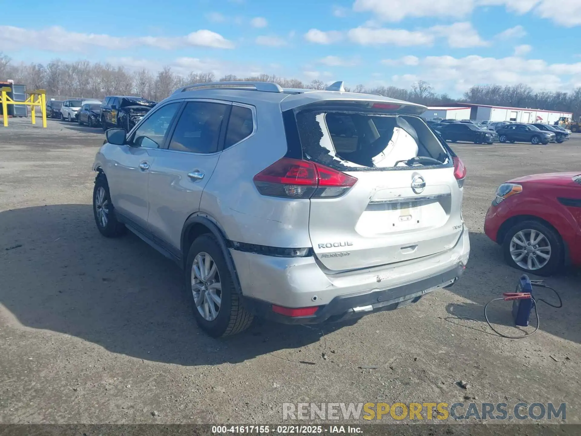 3 Photograph of a damaged car JN8AT2MV5LW138765 NISSAN ROGUE 2020