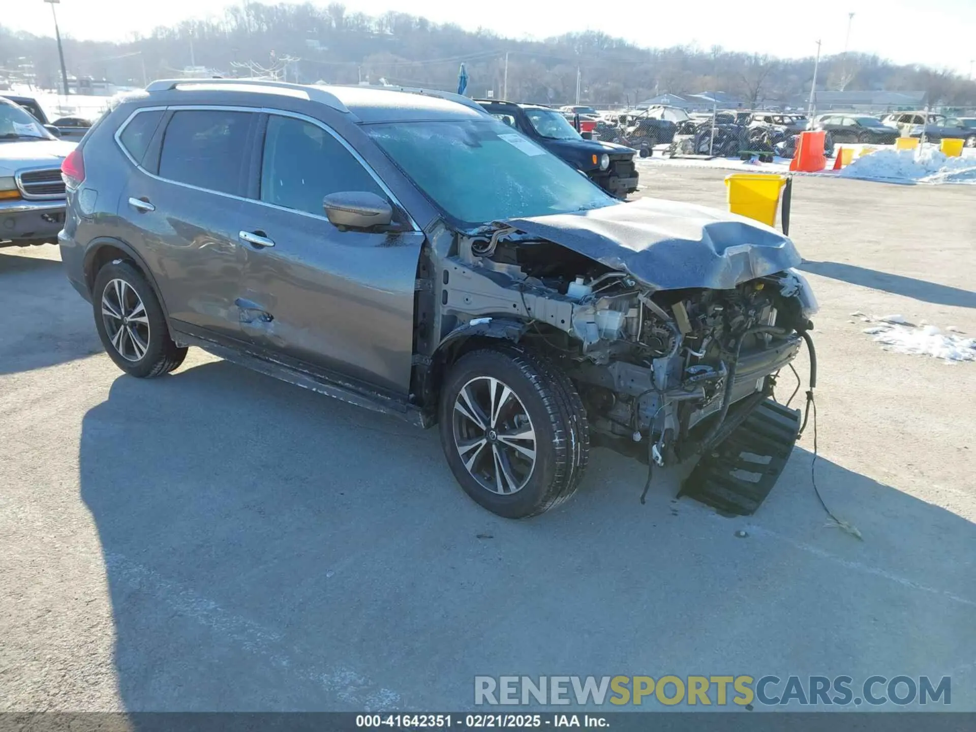 1 Photograph of a damaged car JN8AT2MV5LW144436 NISSAN ROGUE 2020