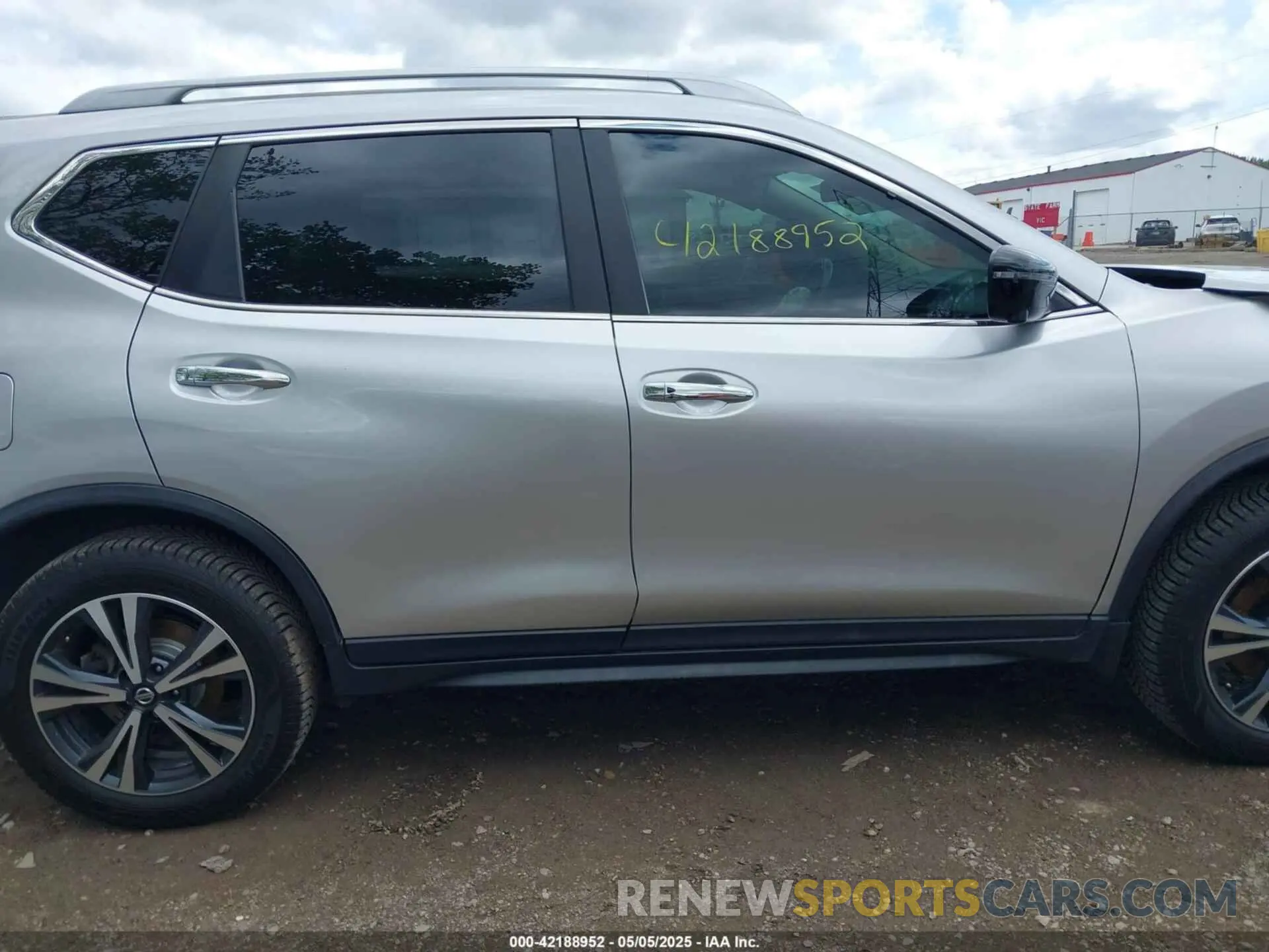 14 Фотография поврежденного автомобиля JN8AT2MV7LW134197 NISSAN ROGUE 2020