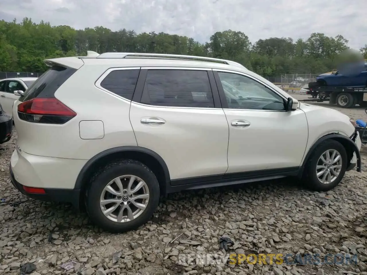 3 Photograph of a damaged car JN8AT2MV8LW103573 NISSAN ROGUE 2020