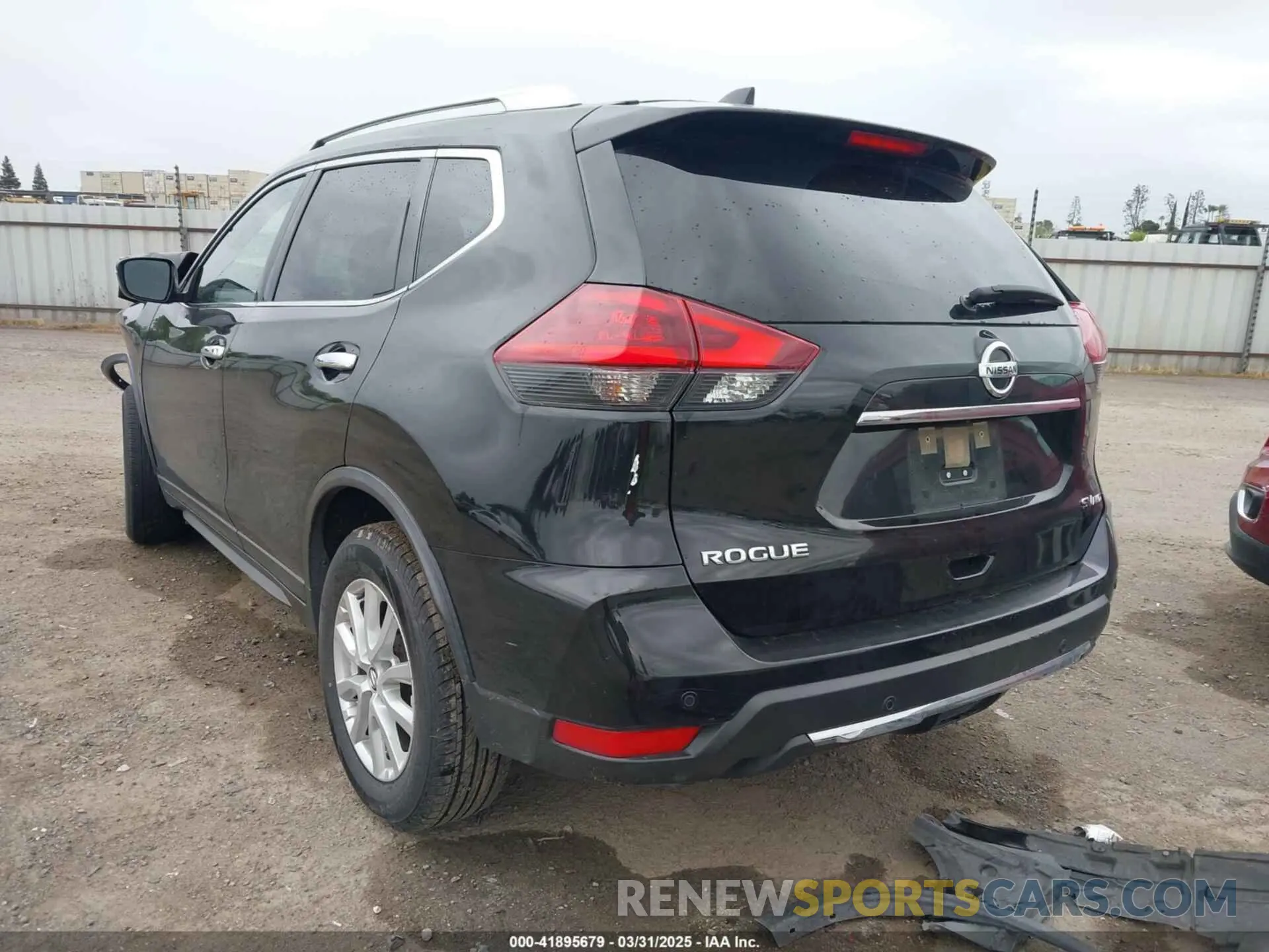 3 Фотография поврежденного автомобиля JN8AT2MV8LW122981 NISSAN ROGUE 2020