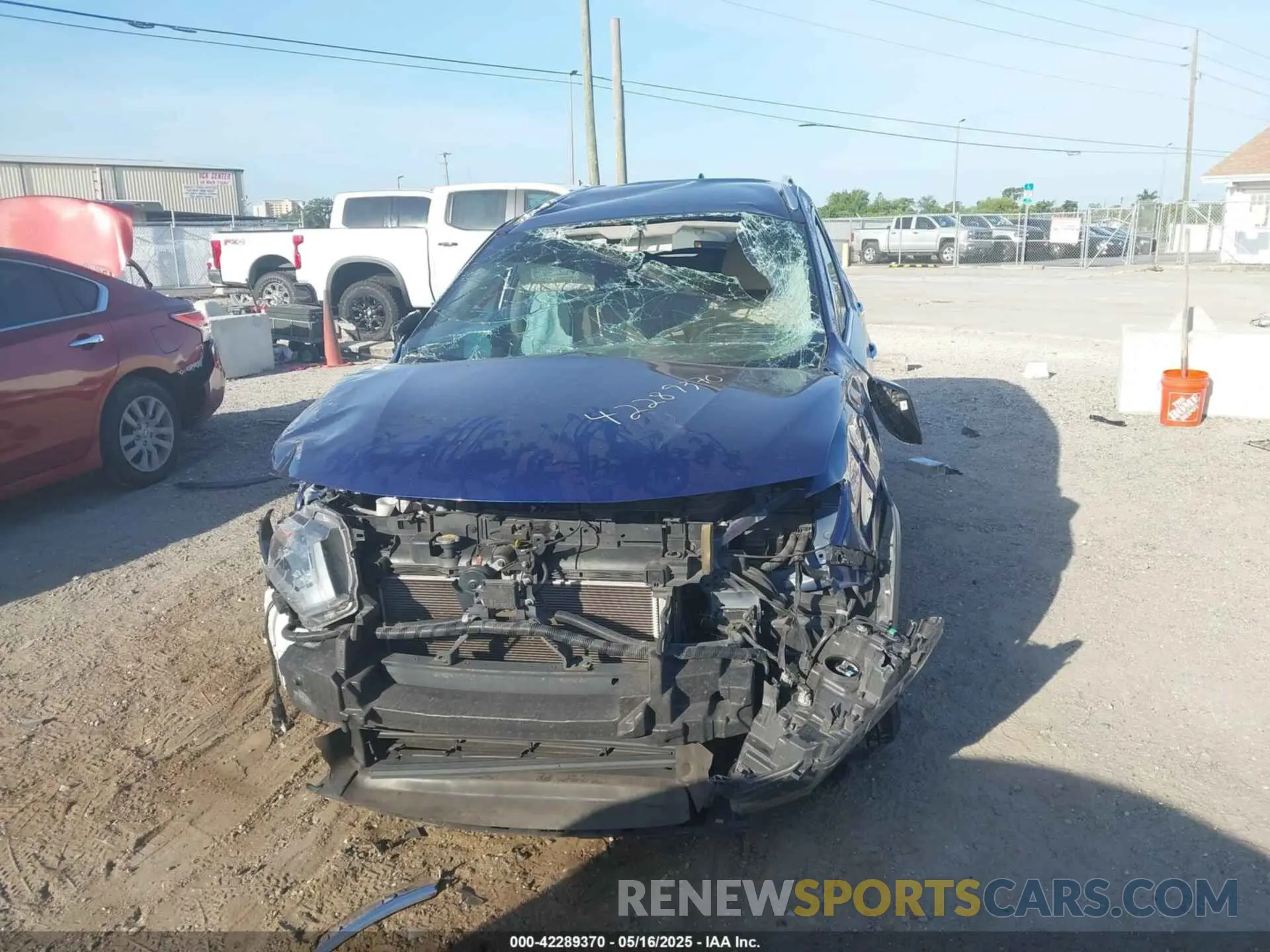13 Photograph of a damaged car JN8AT2MV9LW104831 NISSAN ROGUE 2020