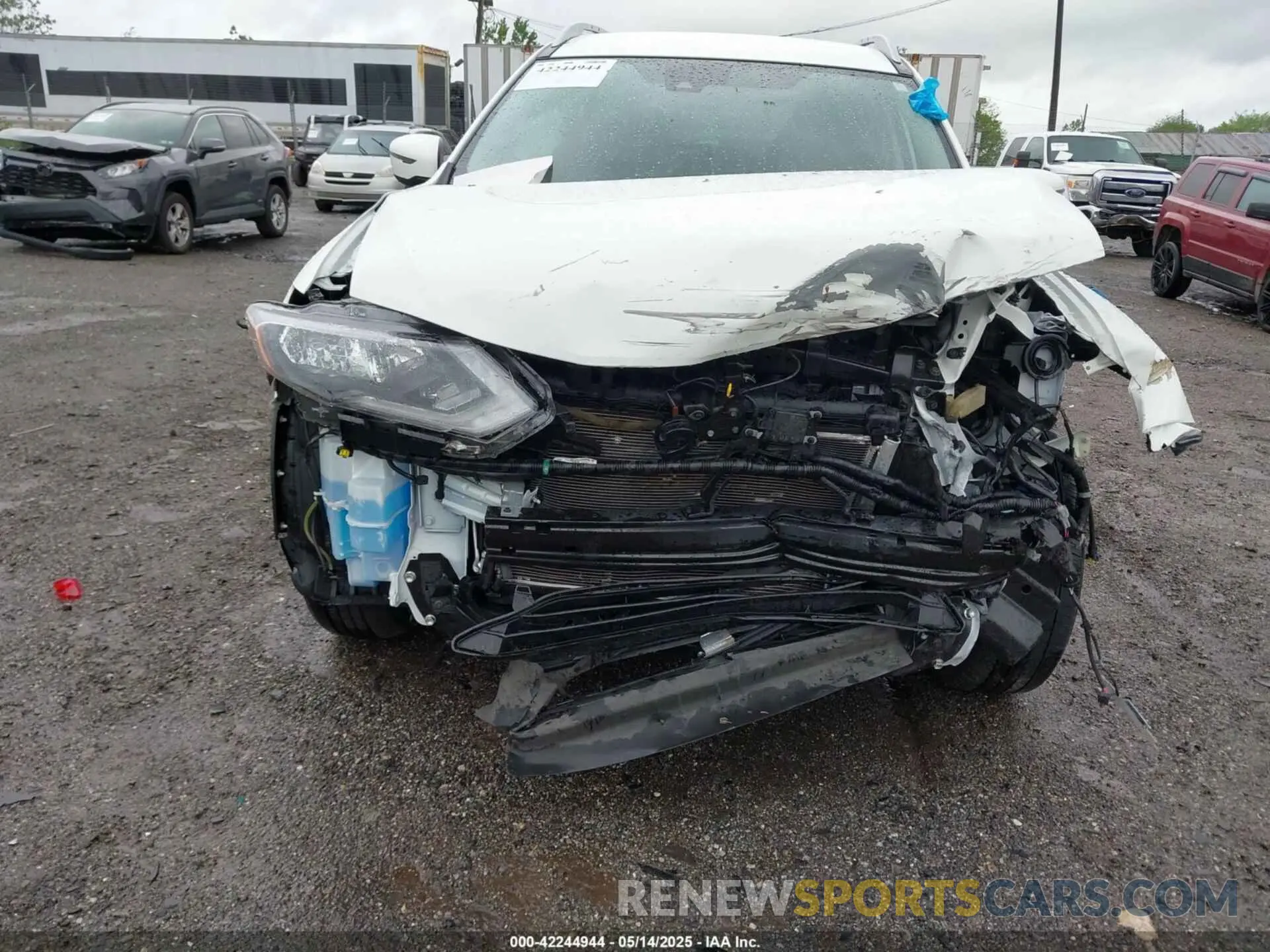 11 Фотография поврежденного автомобиля JN8AT2MVXLW112758 NISSAN ROGUE 2020