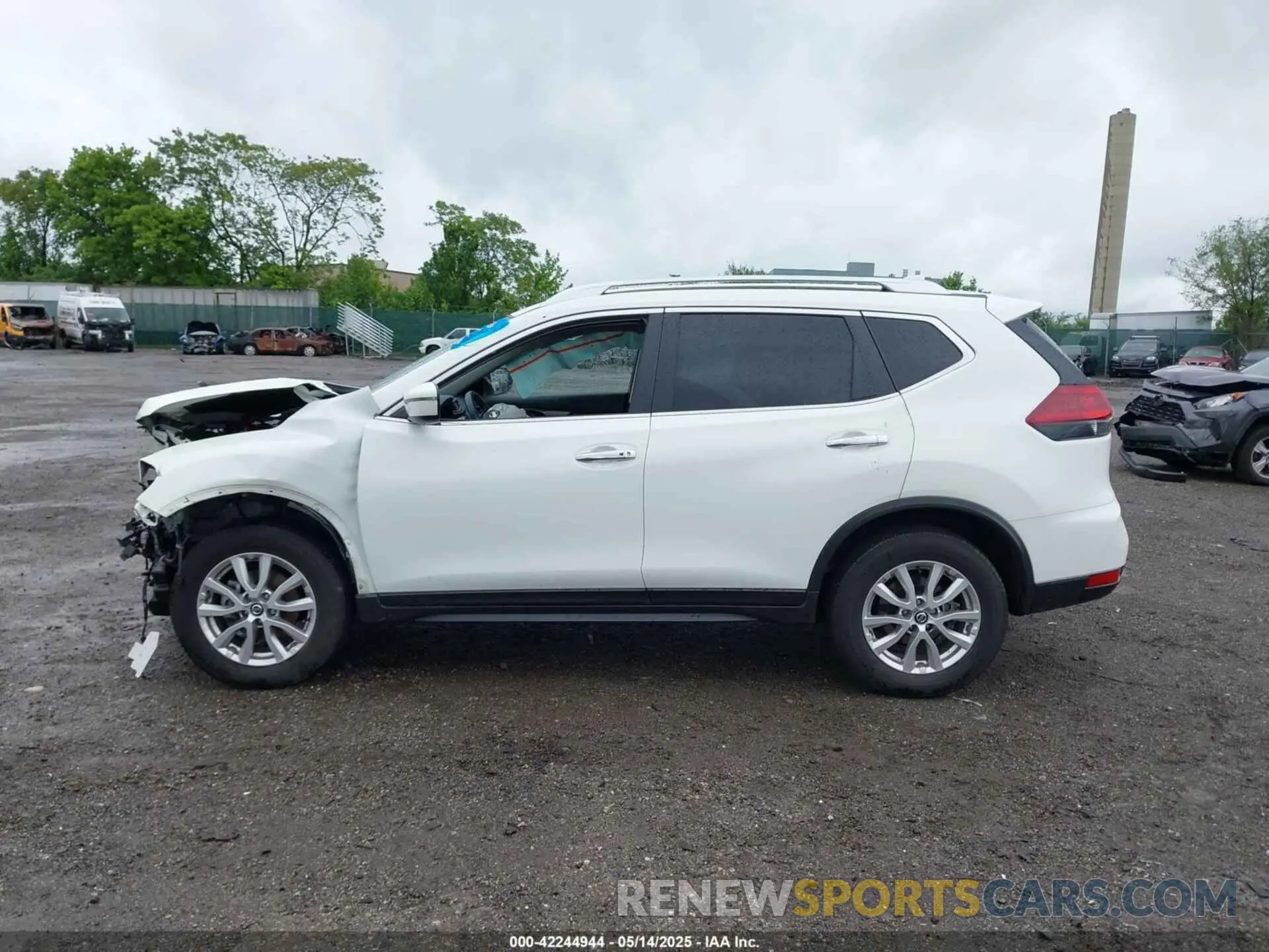 13 Фотография поврежденного автомобиля JN8AT2MVXLW112758 NISSAN ROGUE 2020