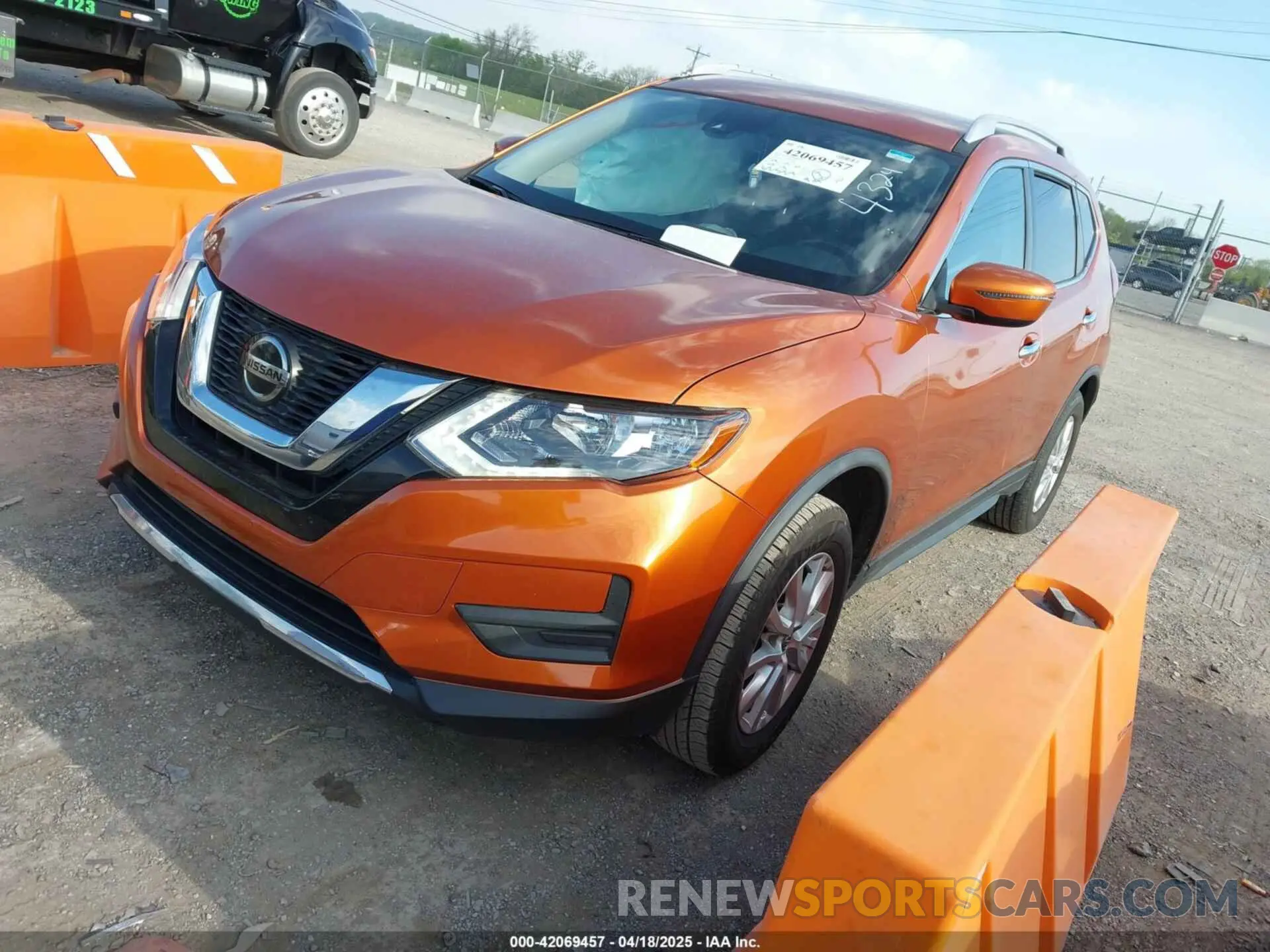 2 Фотография поврежденного автомобиля JN8AT2MVXLW134324 NISSAN ROGUE 2020