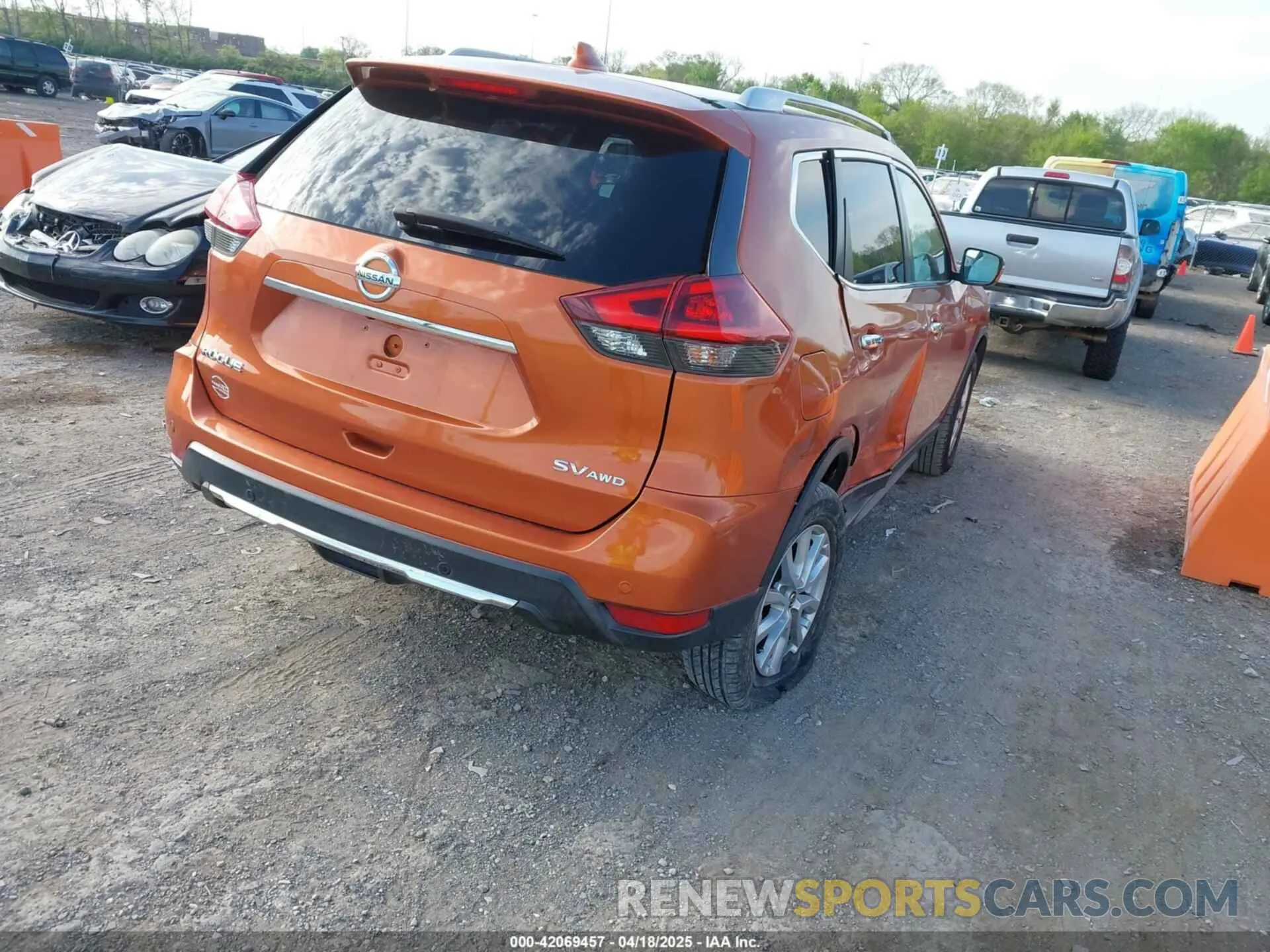 4 Фотография поврежденного автомобиля JN8AT2MVXLW134324 NISSAN ROGUE 2020