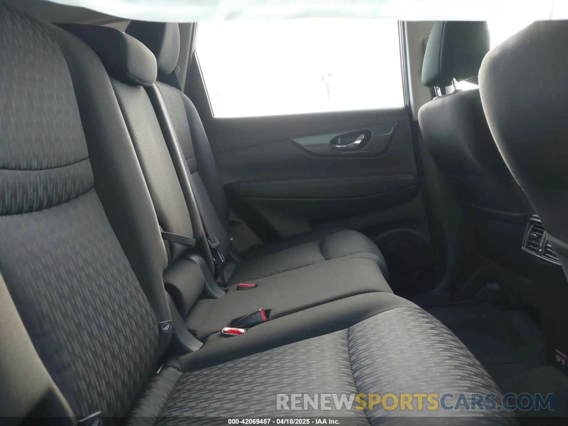 8 Фотография поврежденного автомобиля JN8AT2MVXLW134324 NISSAN ROGUE 2020
