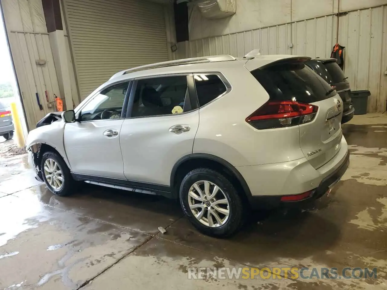 2 Photograph of a damaged car JN8AT2MVXLW143332 NISSAN ROGUE 2020