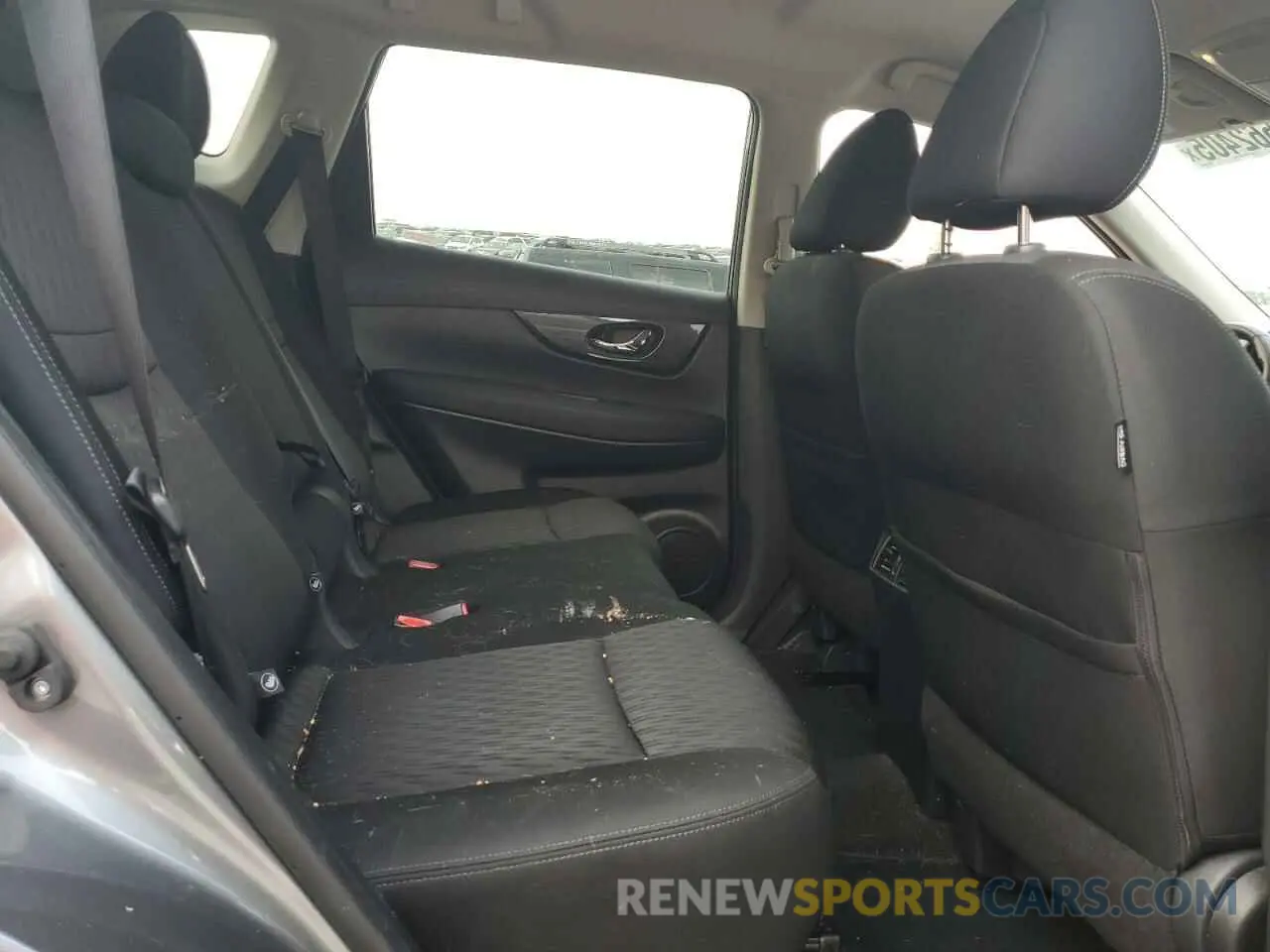 11 Photograph of a damaged car KNMAT2MT0LP518679 NISSAN ROGUE 2020