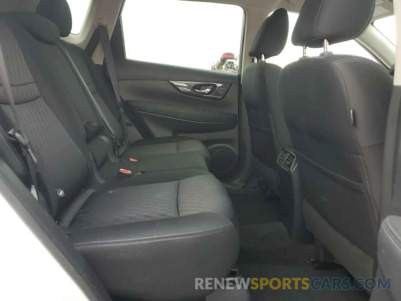 11 Photograph of a damaged car KNMAT2MT1LP524443 NISSAN ROGUE 2020