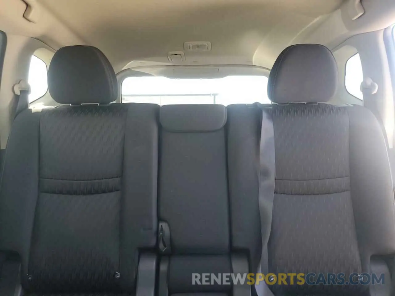 10 Photograph of a damaged car KNMAT2MT1LP535748 NISSAN ROGUE 2020