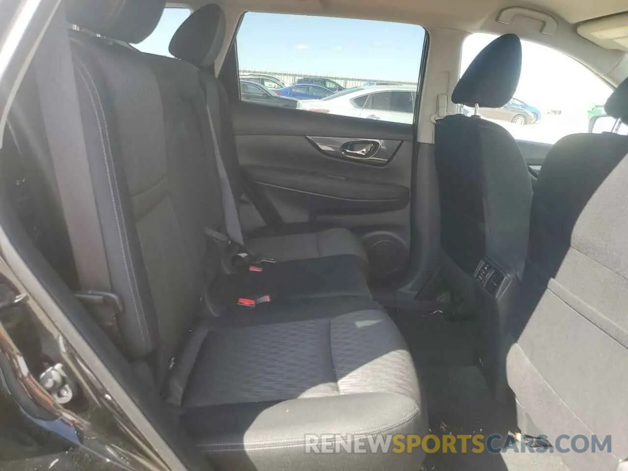 11 Photograph of a damaged car KNMAT2MT1LP535748 NISSAN ROGUE 2020