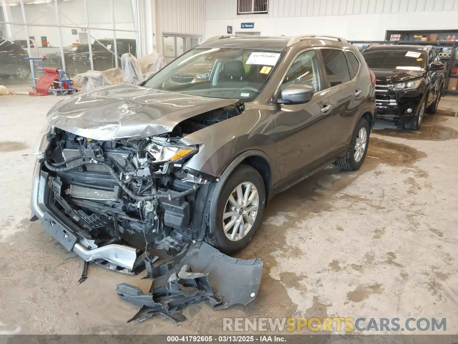 2 Photograph of a damaged car KNMAT2MT2LP521776 NISSAN ROGUE 2020