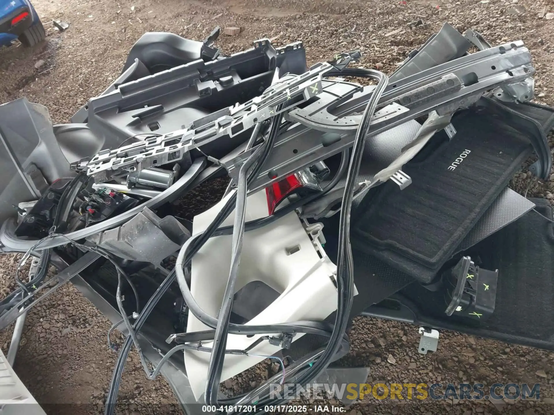 12 Photograph of a damaged car KNMAT2MT2LP521910 NISSAN ROGUE 2020