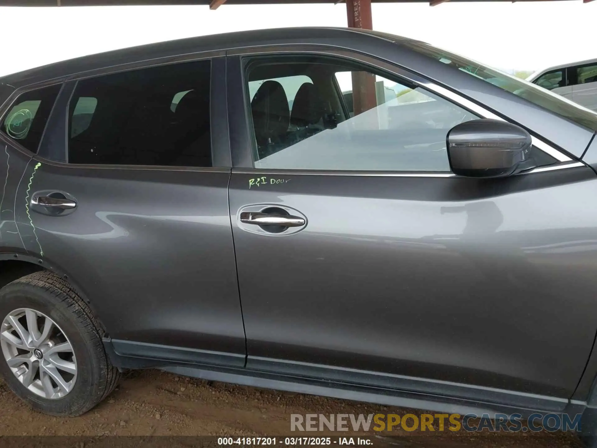 14 Photograph of a damaged car KNMAT2MT2LP521910 NISSAN ROGUE 2020
