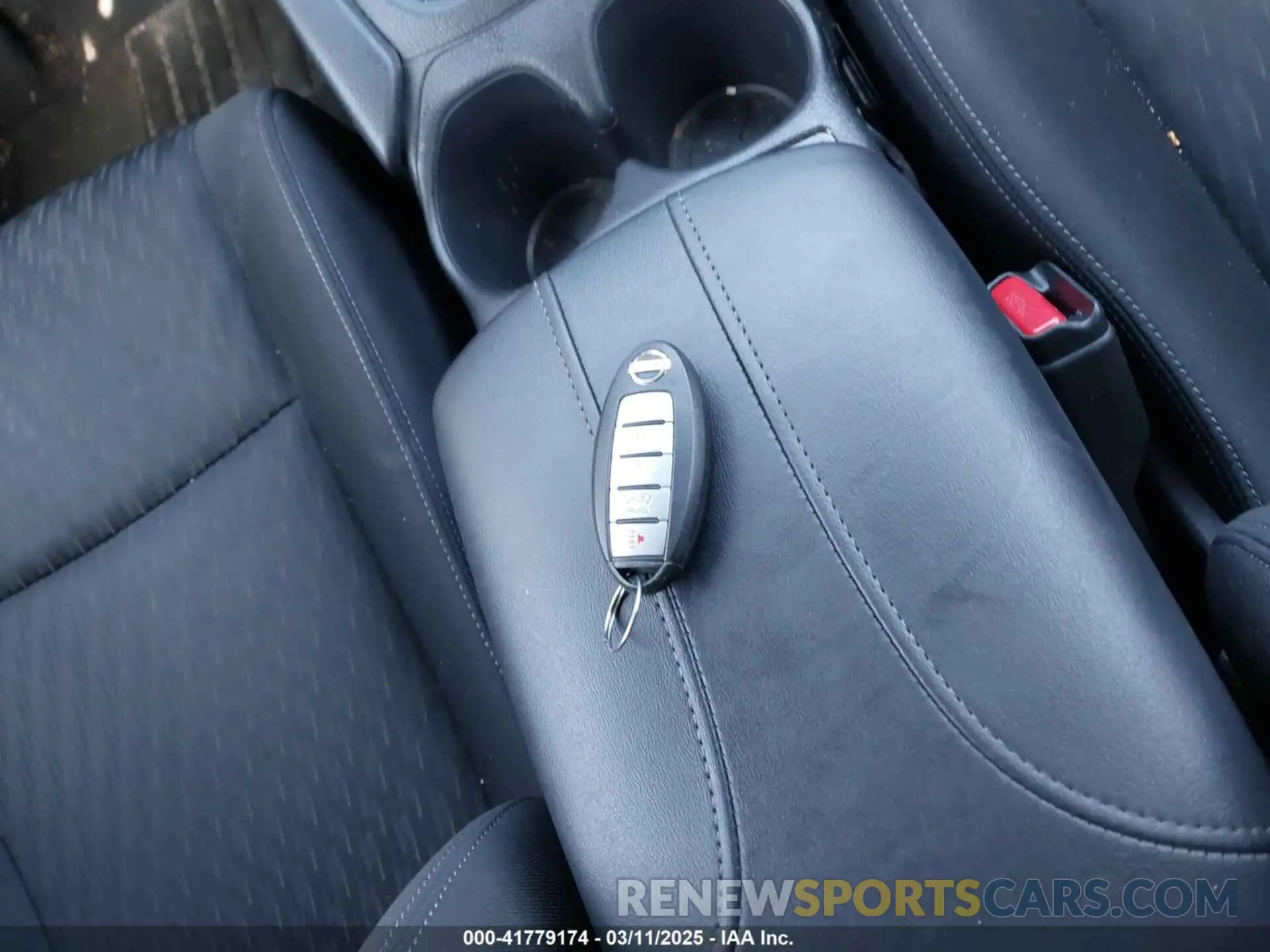 11 Photograph of a damaged car KNMAT2MT3LP507675 NISSAN ROGUE 2020