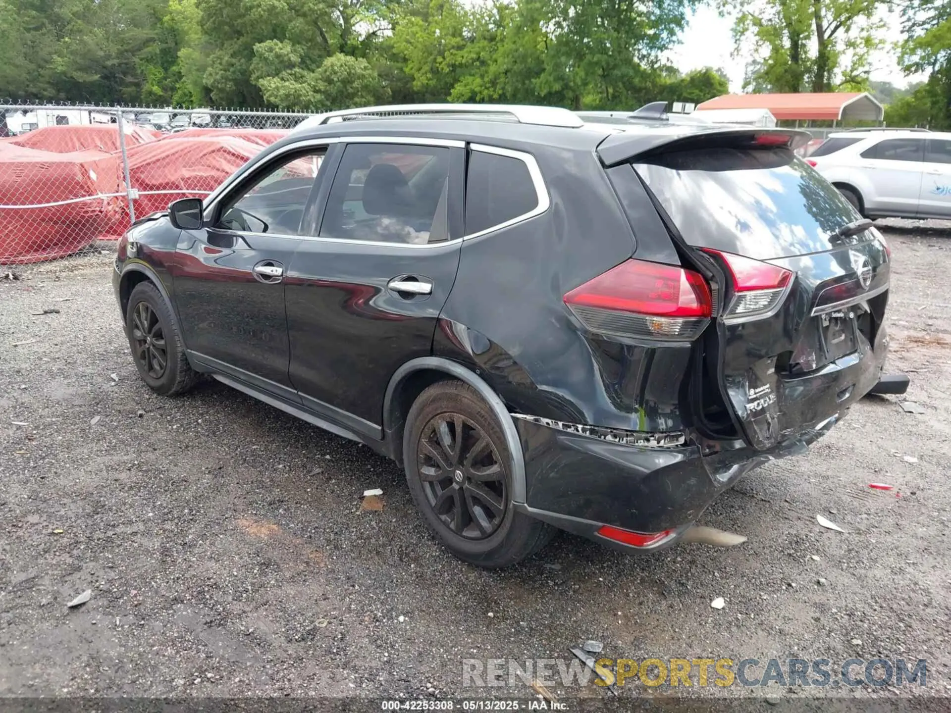 3 Photograph of a damaged car KNMAT2MT4LP506521 NISSAN ROGUE 2020