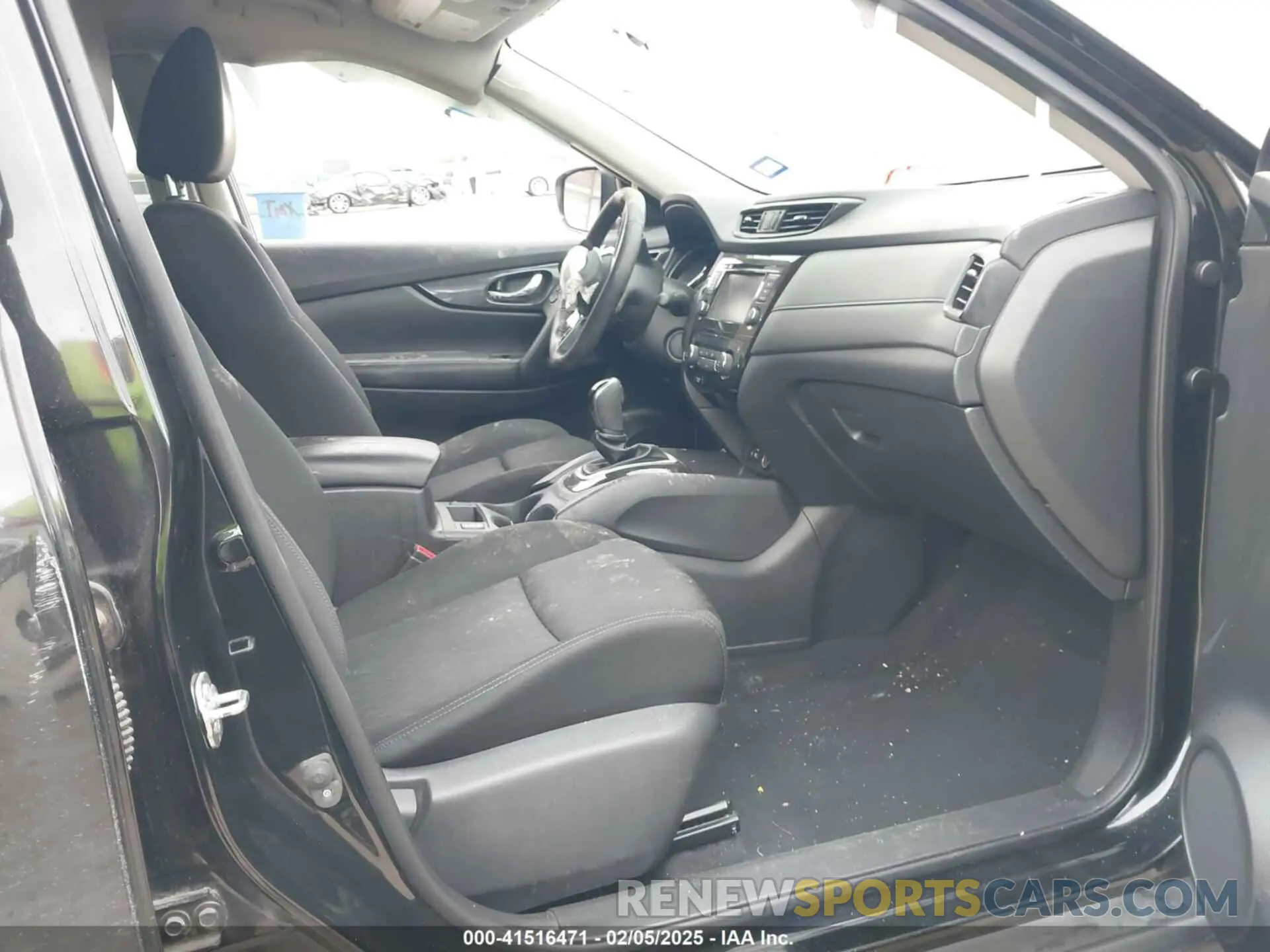 5 Photograph of a damaged car KNMAT2MT4LP507667 NISSAN ROGUE 2020